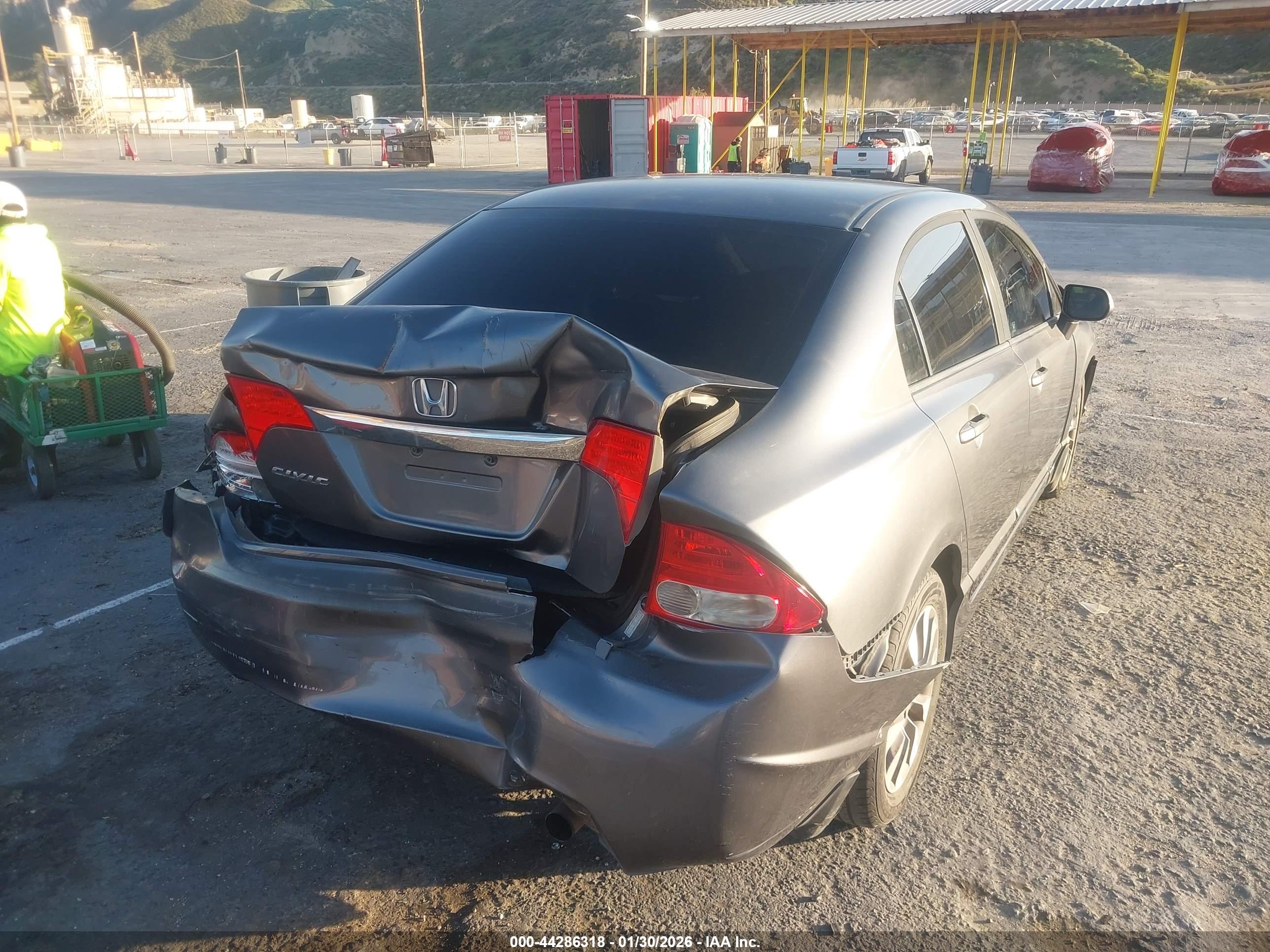 HONDA CIVIC image 4