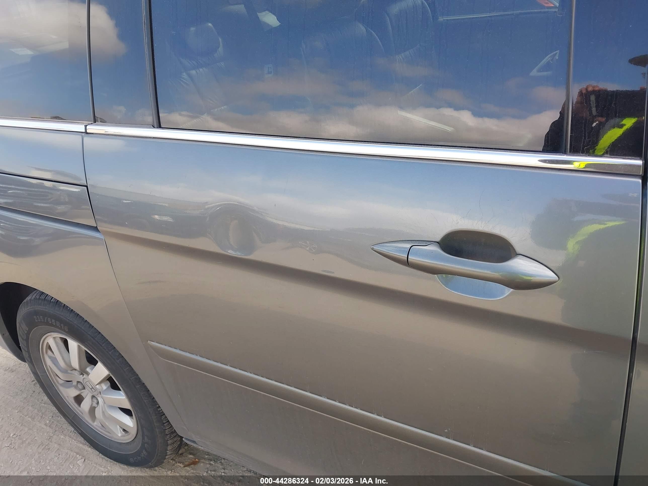 HONDA ODYSSEY image 6