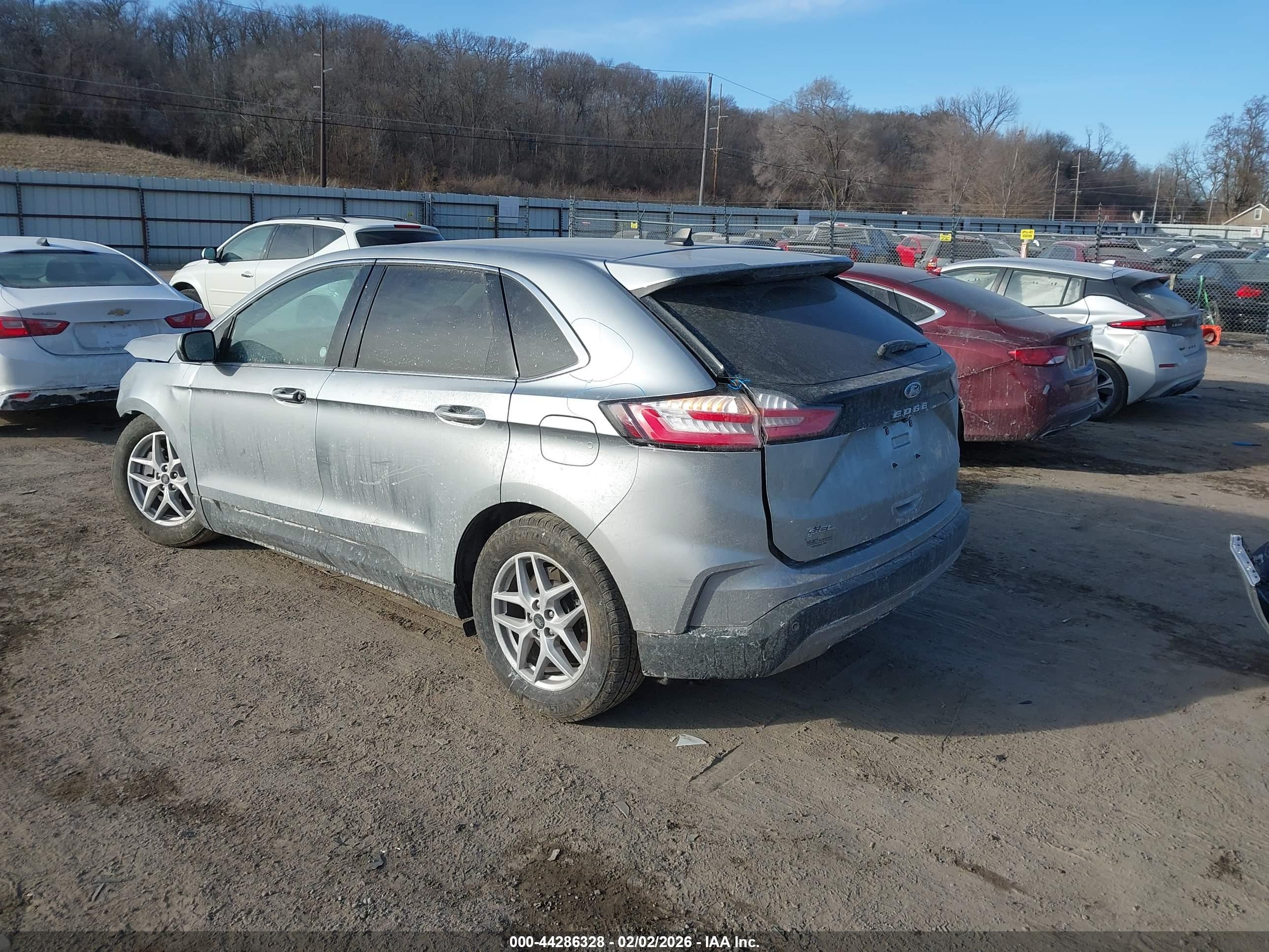 FORD EDGE image 3