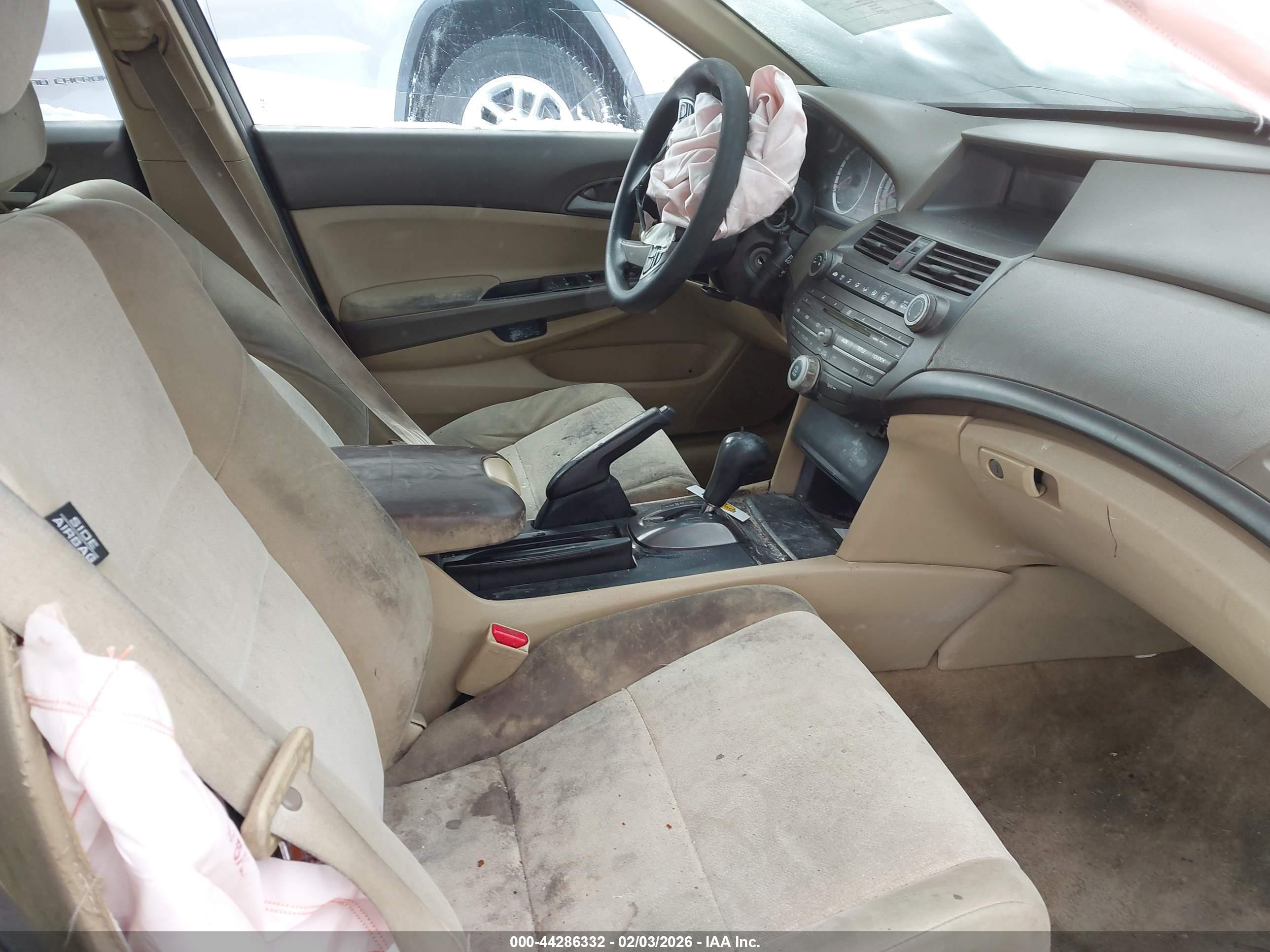 HONDA ACCORD image 5