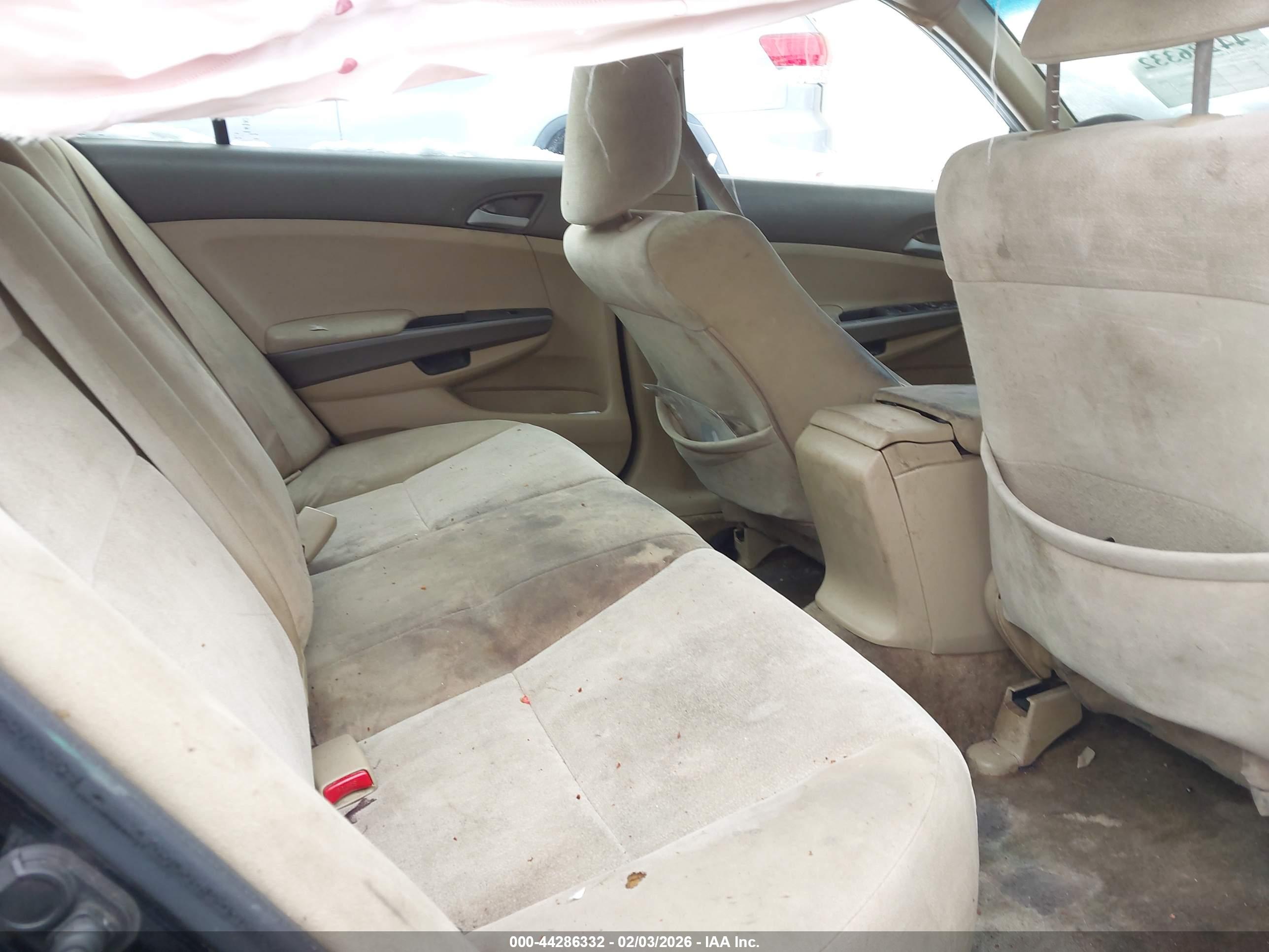 HONDA ACCORD image 8