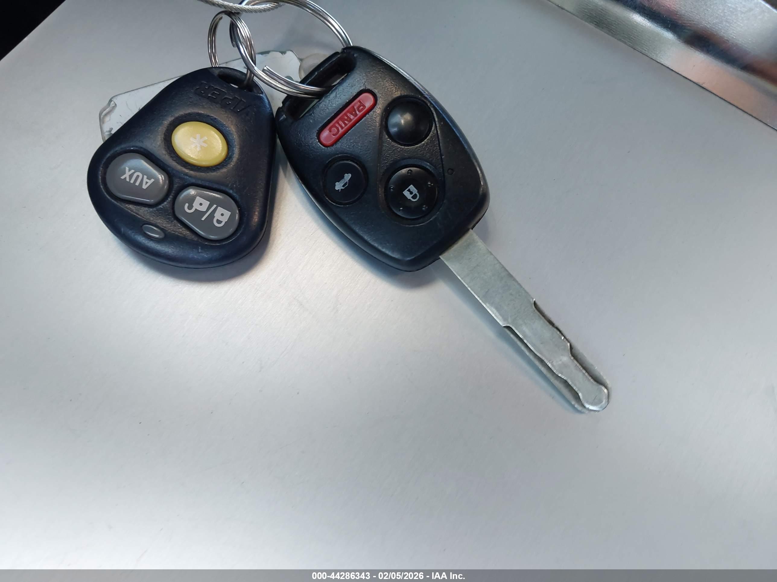 HONDA ACCORD image 11