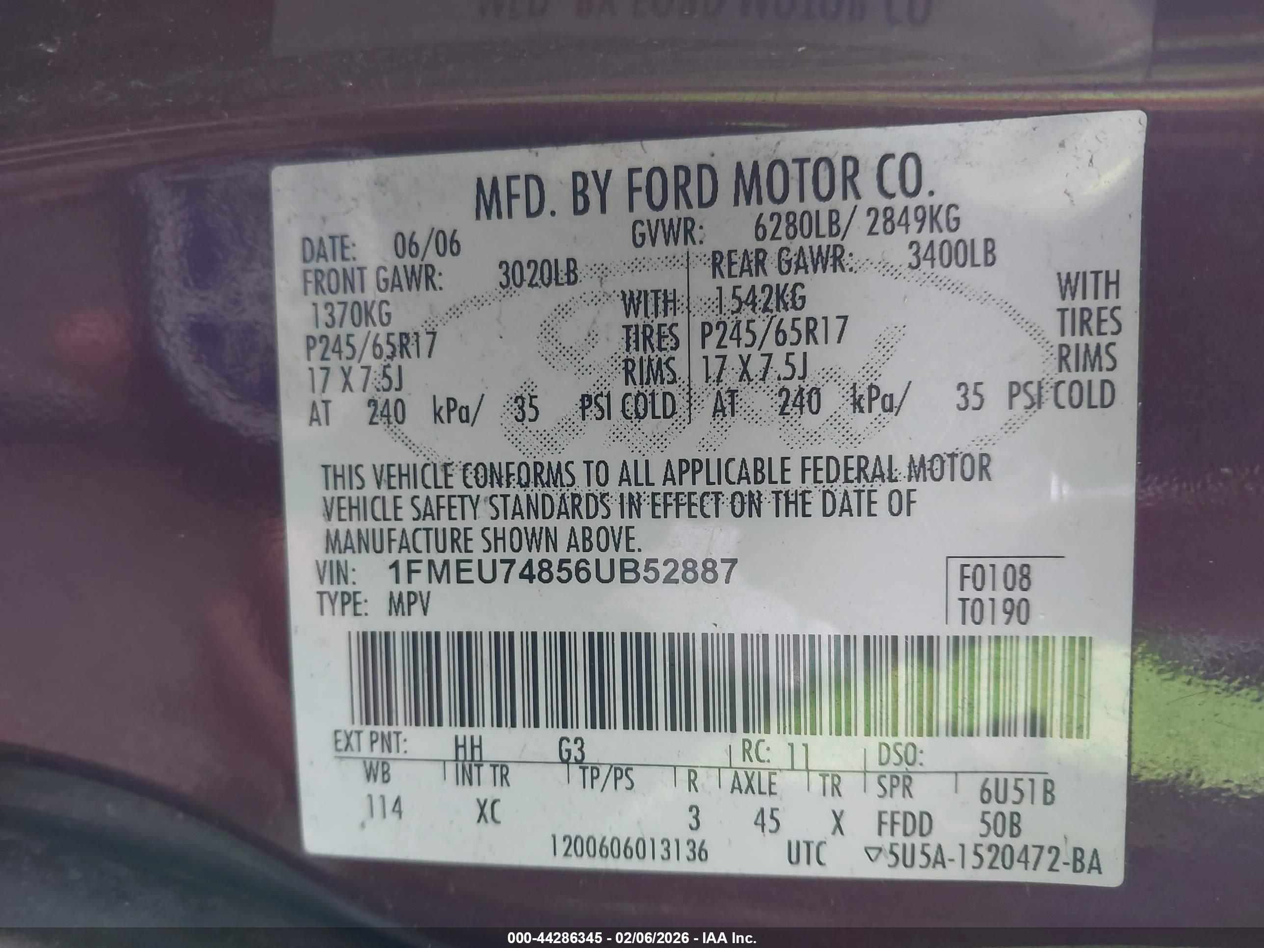 FORD EXPLORER image 9