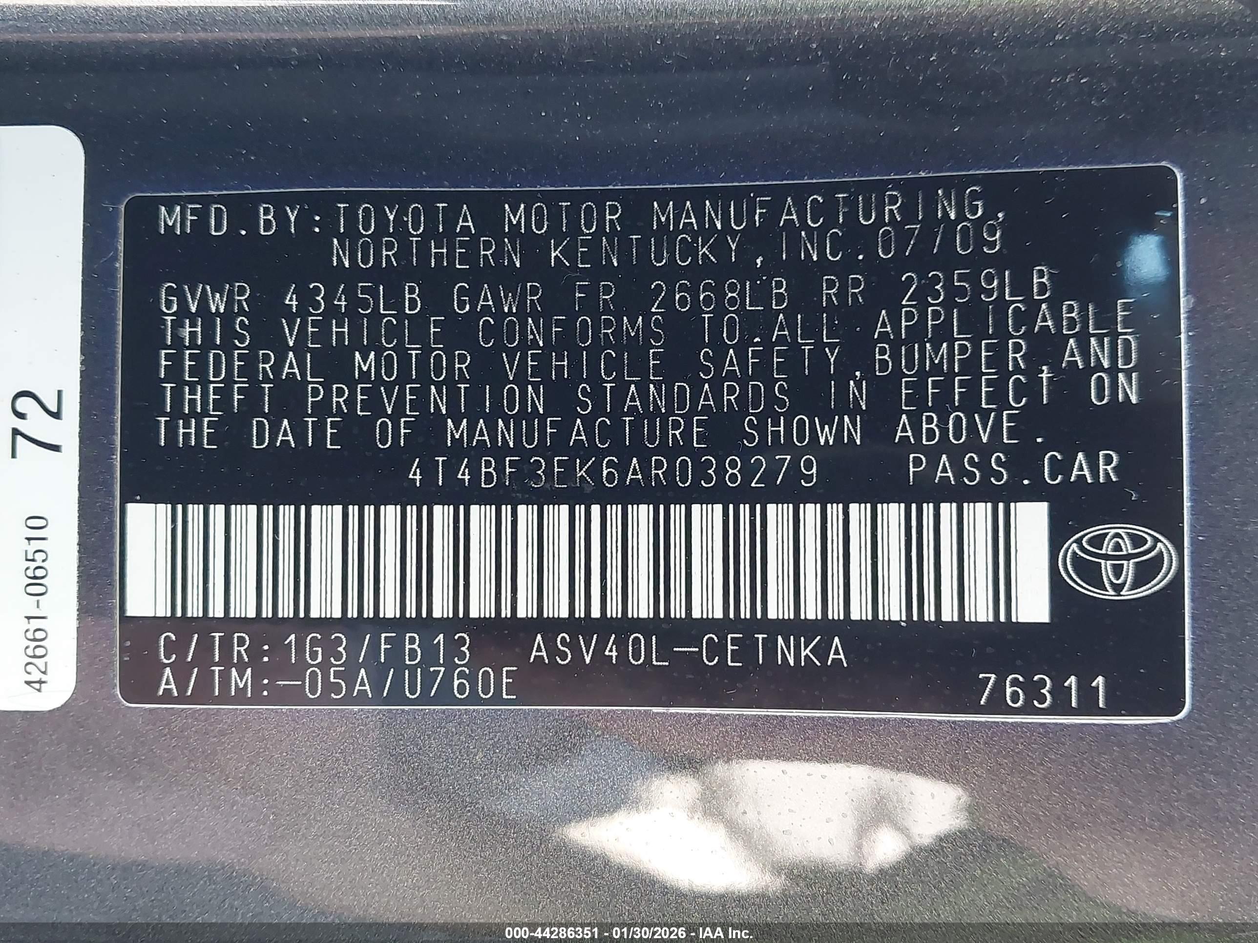 TOYOTA CAMRY image 9