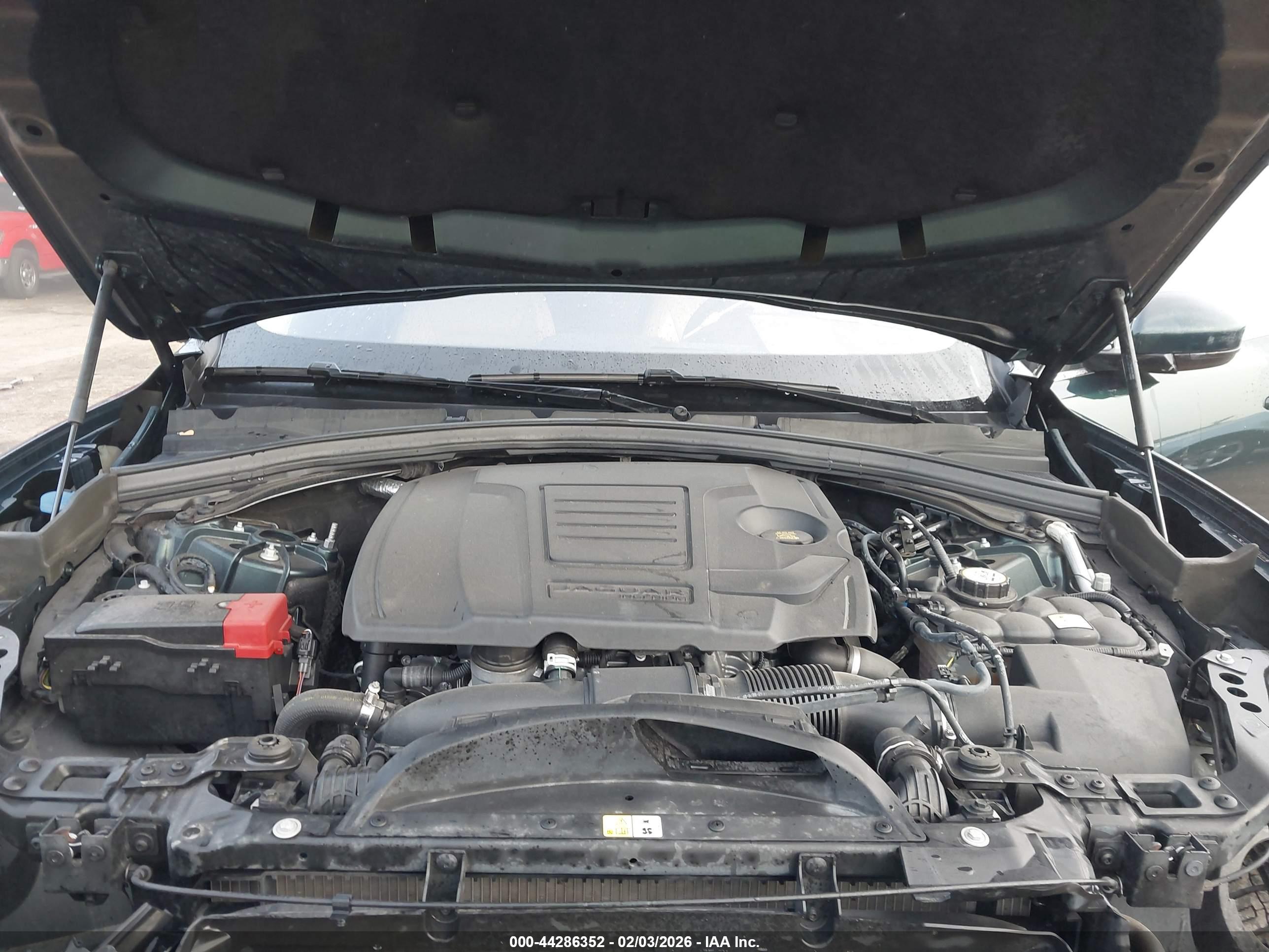 JAGUAR F-PACE image 10
