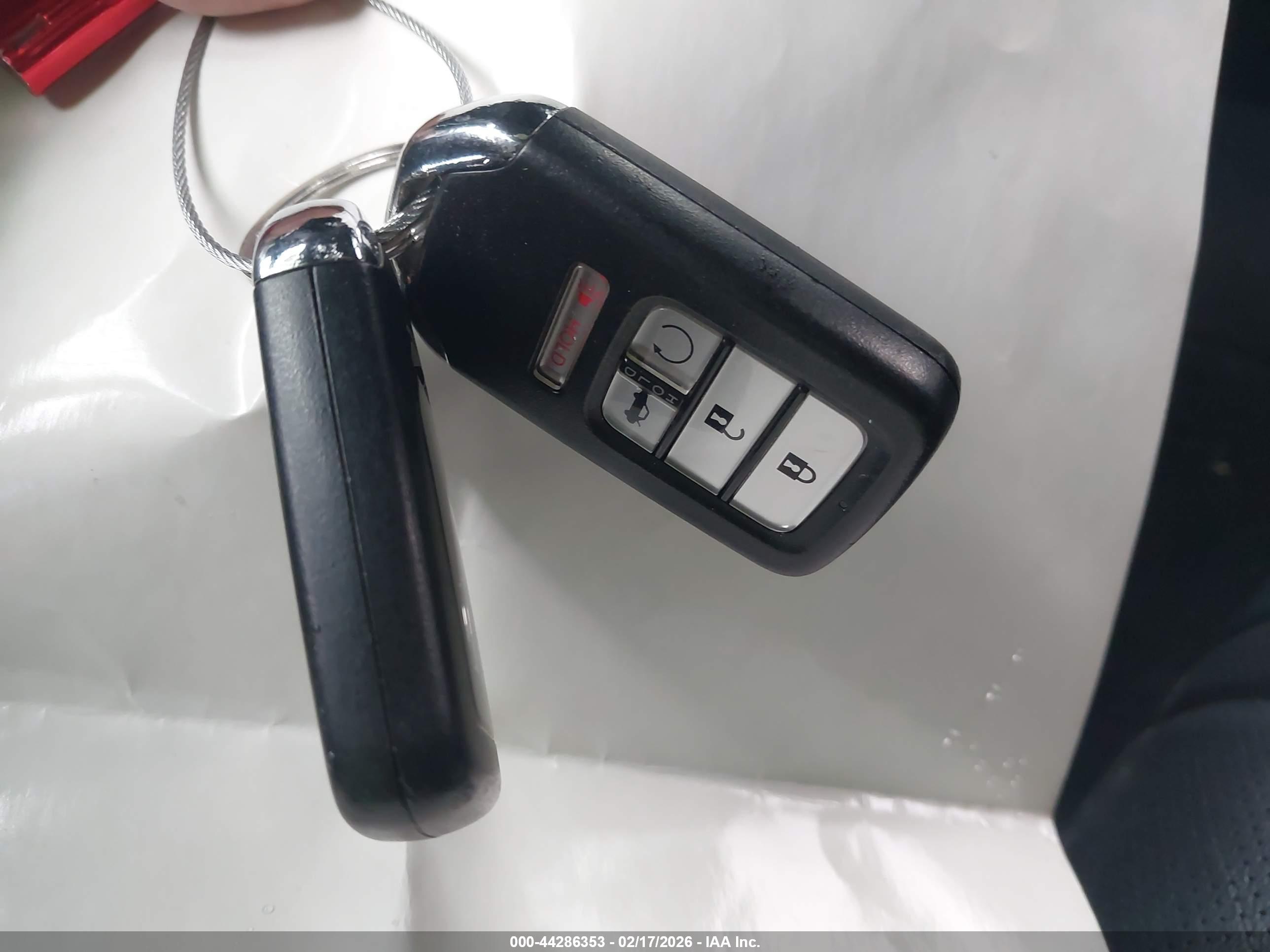 HONDA ACCORD image 11