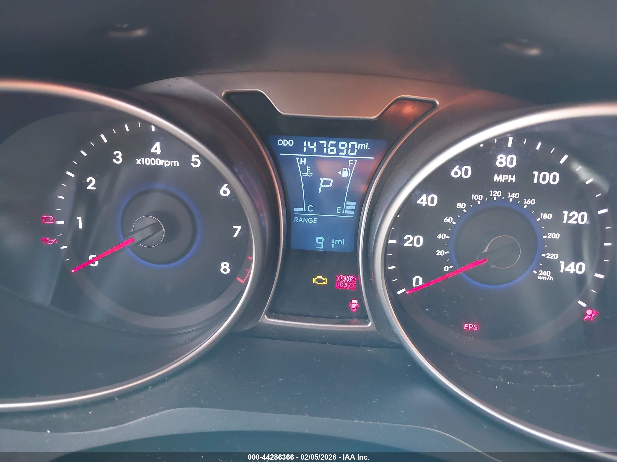 HYUNDAI VELOSTER image 7