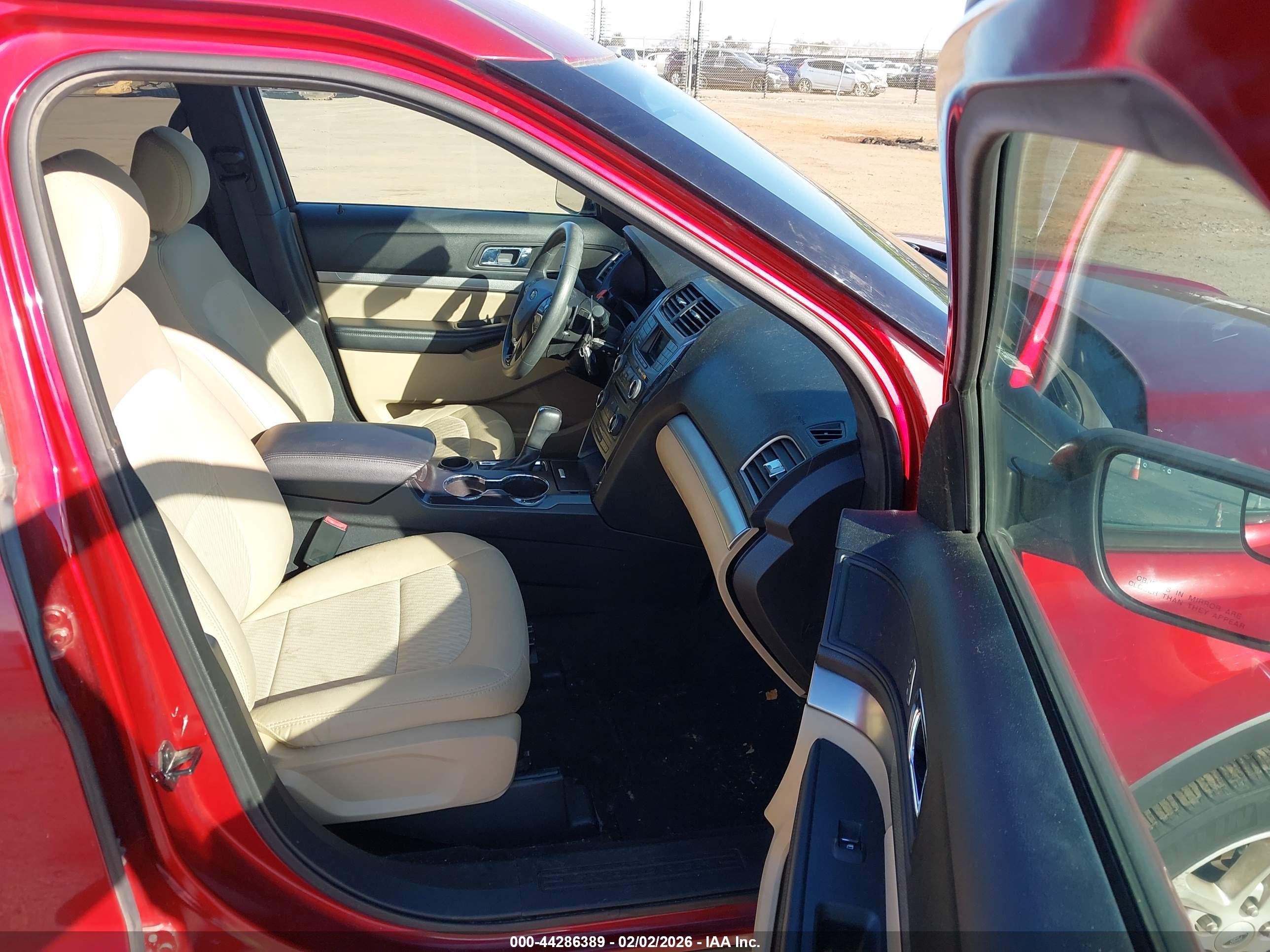 FORD EXPLORER image 5