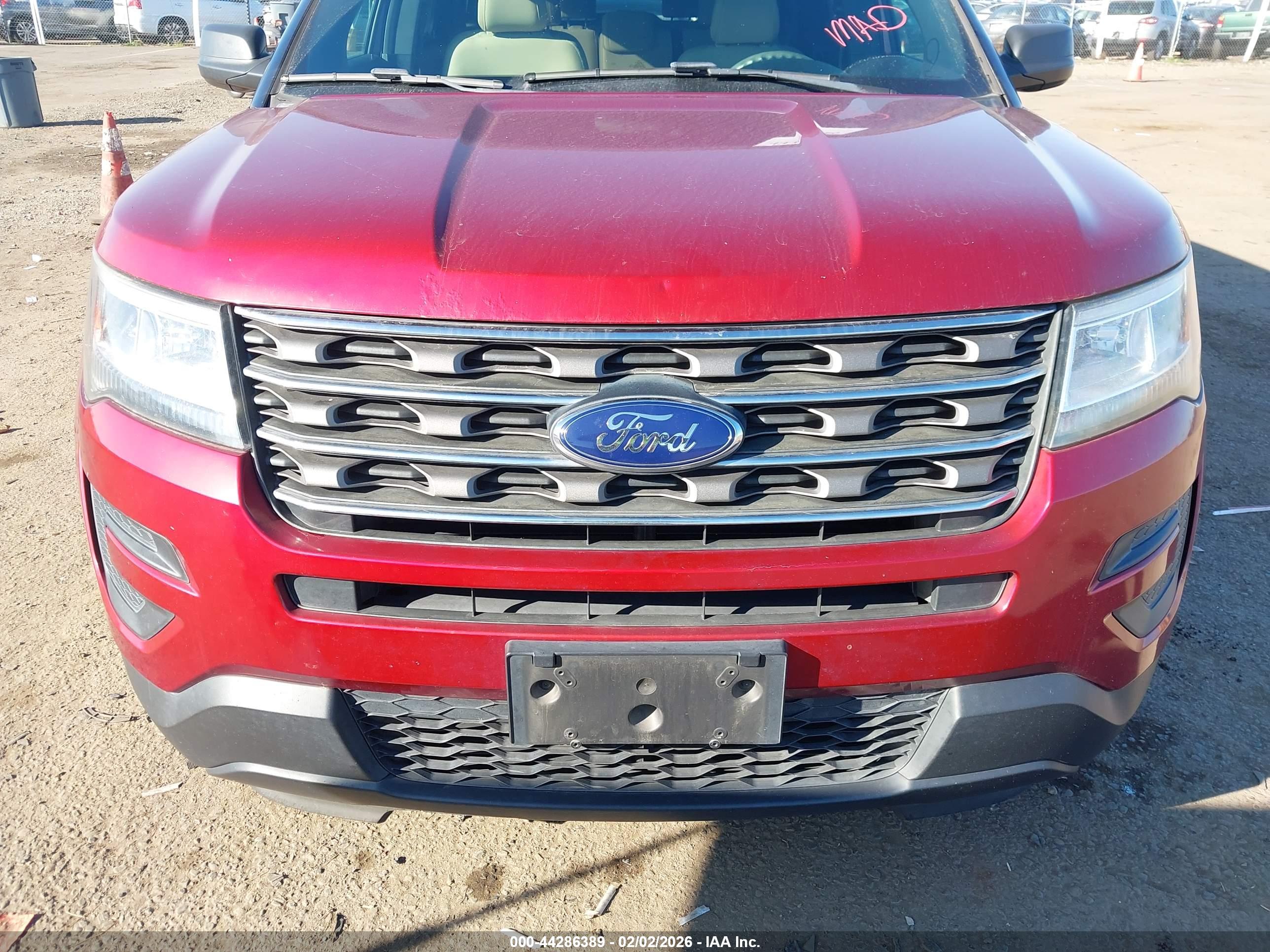 FORD EXPLORER image 6