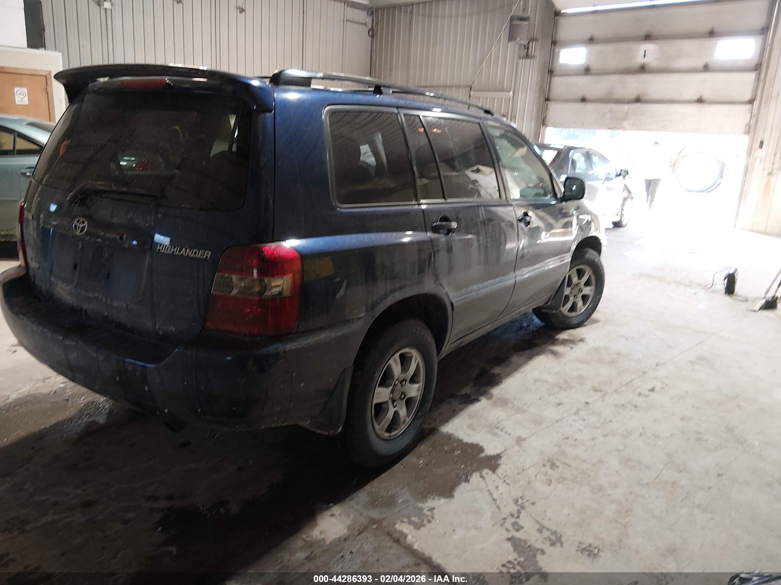 TOYOTA HIGHLANDER image 4