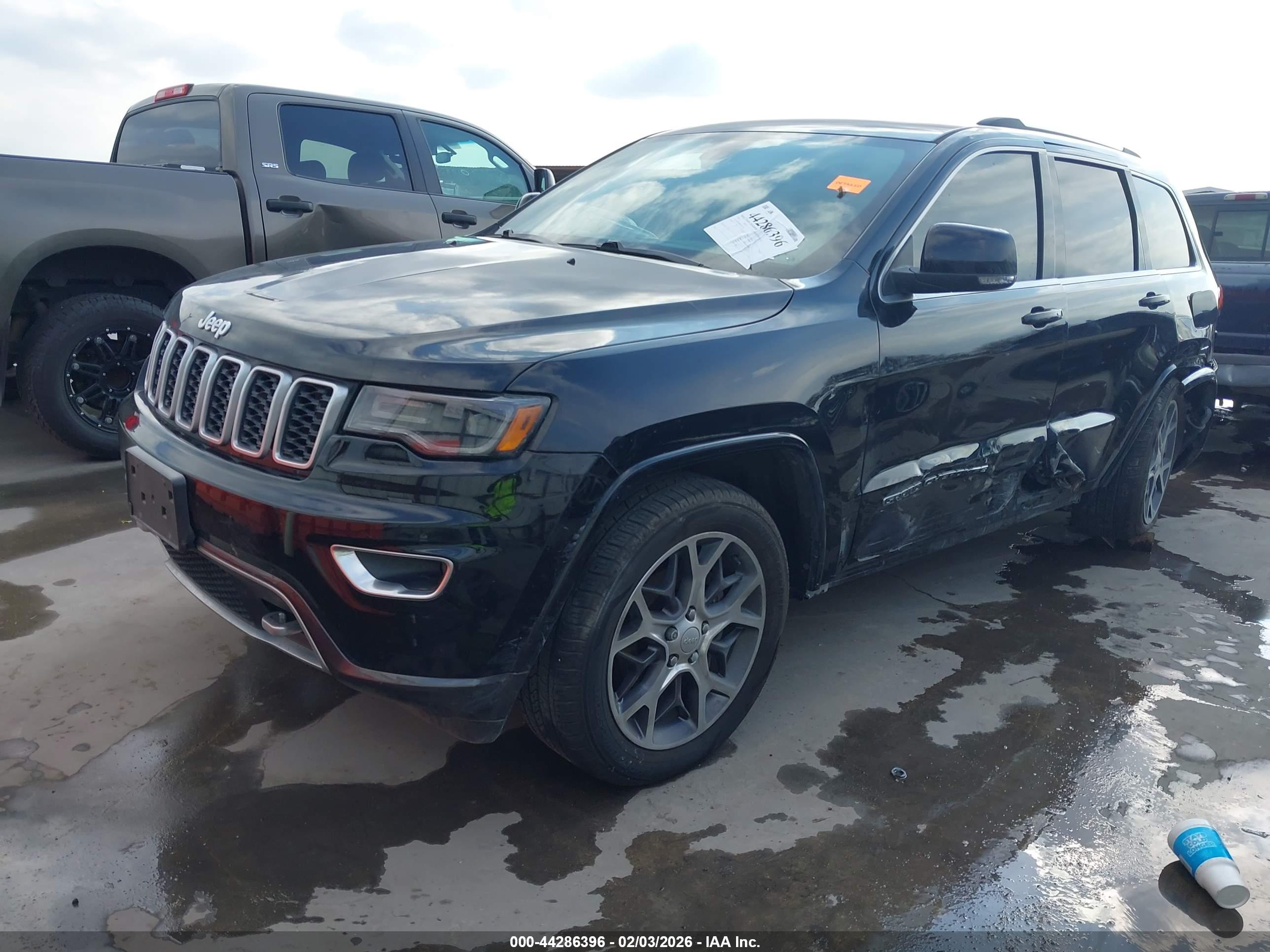 JEEP GRAND image 2