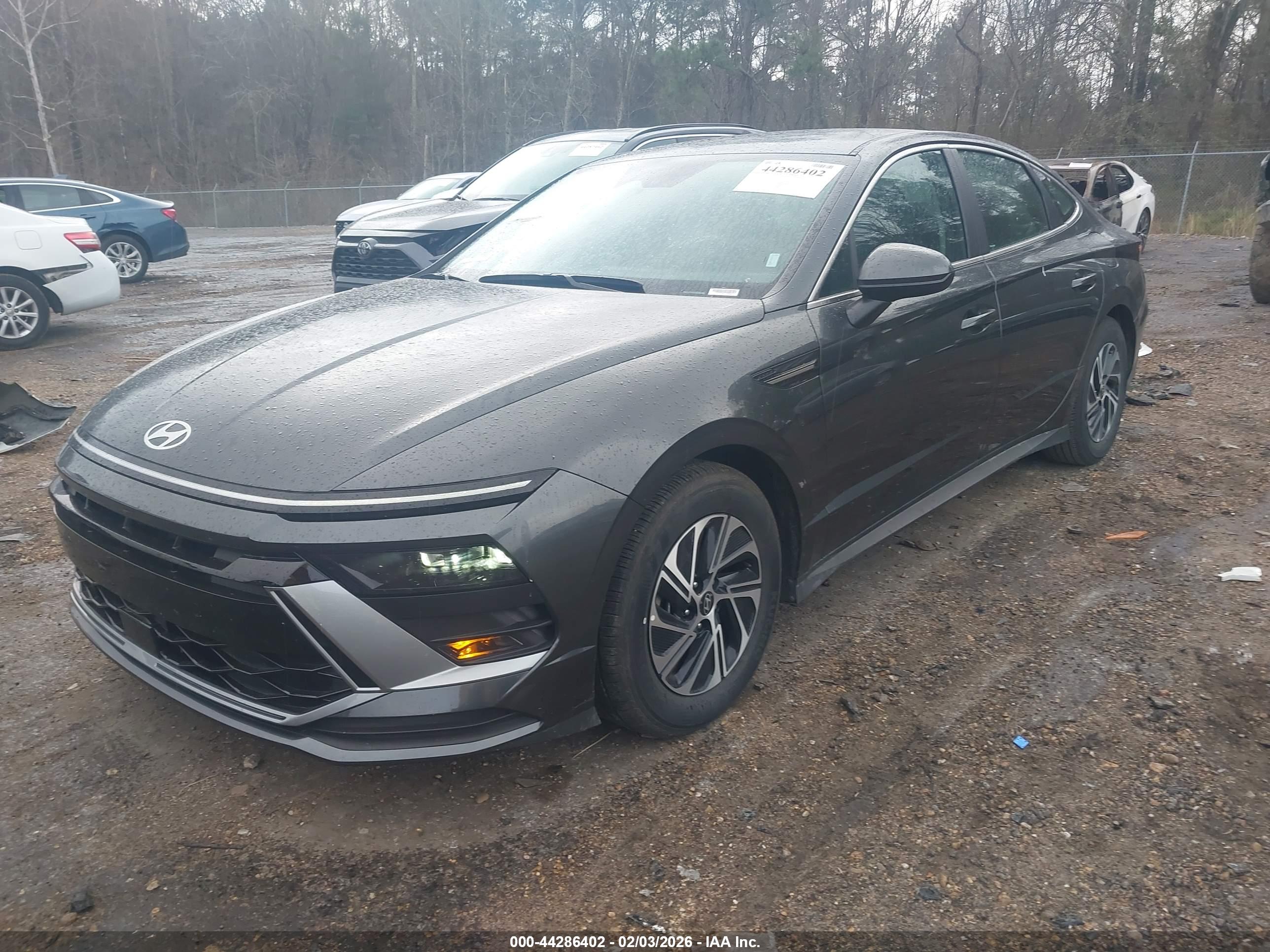 HYUNDAI SONATA image 2