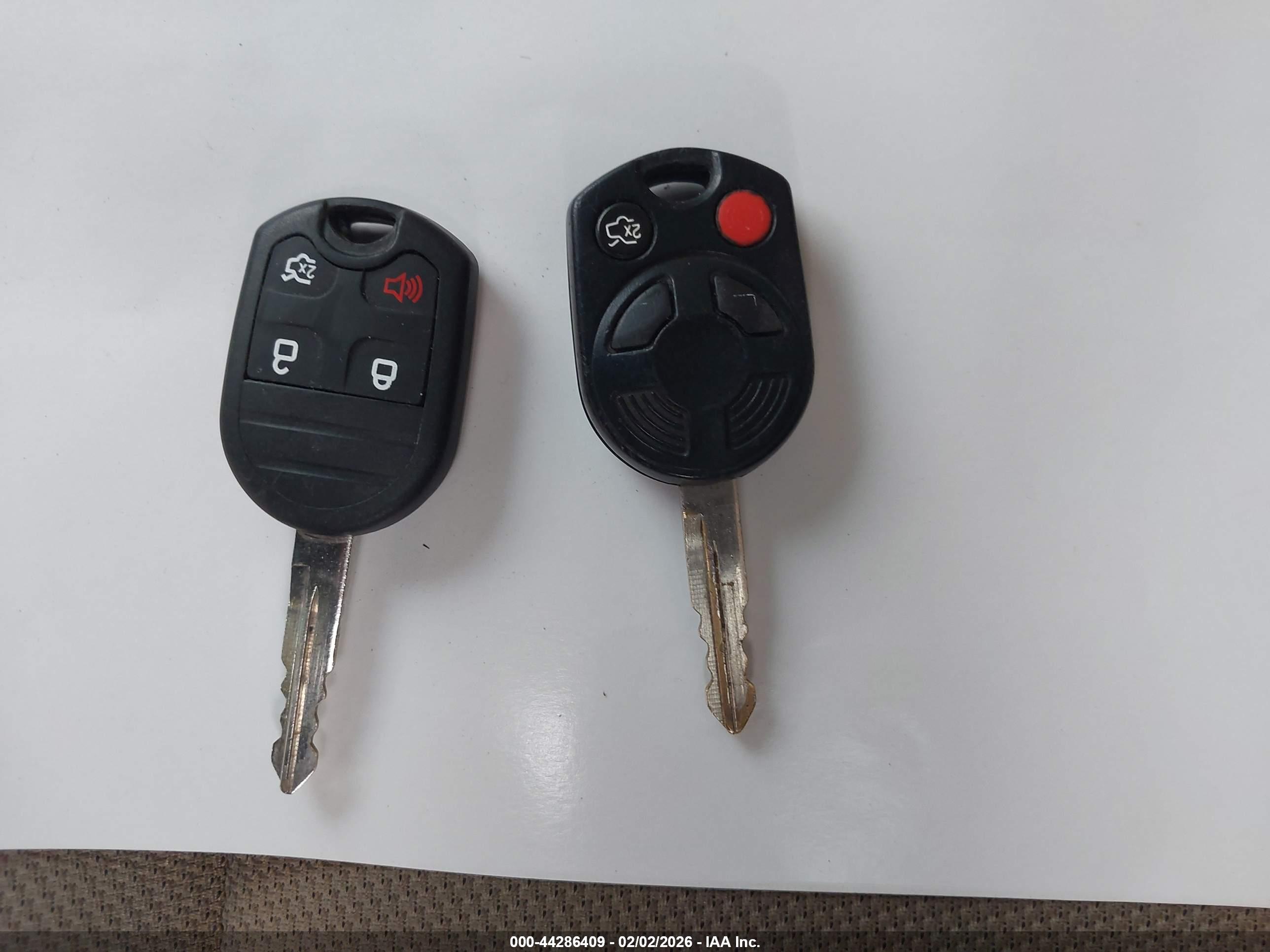 FORD ESCAPE image 11