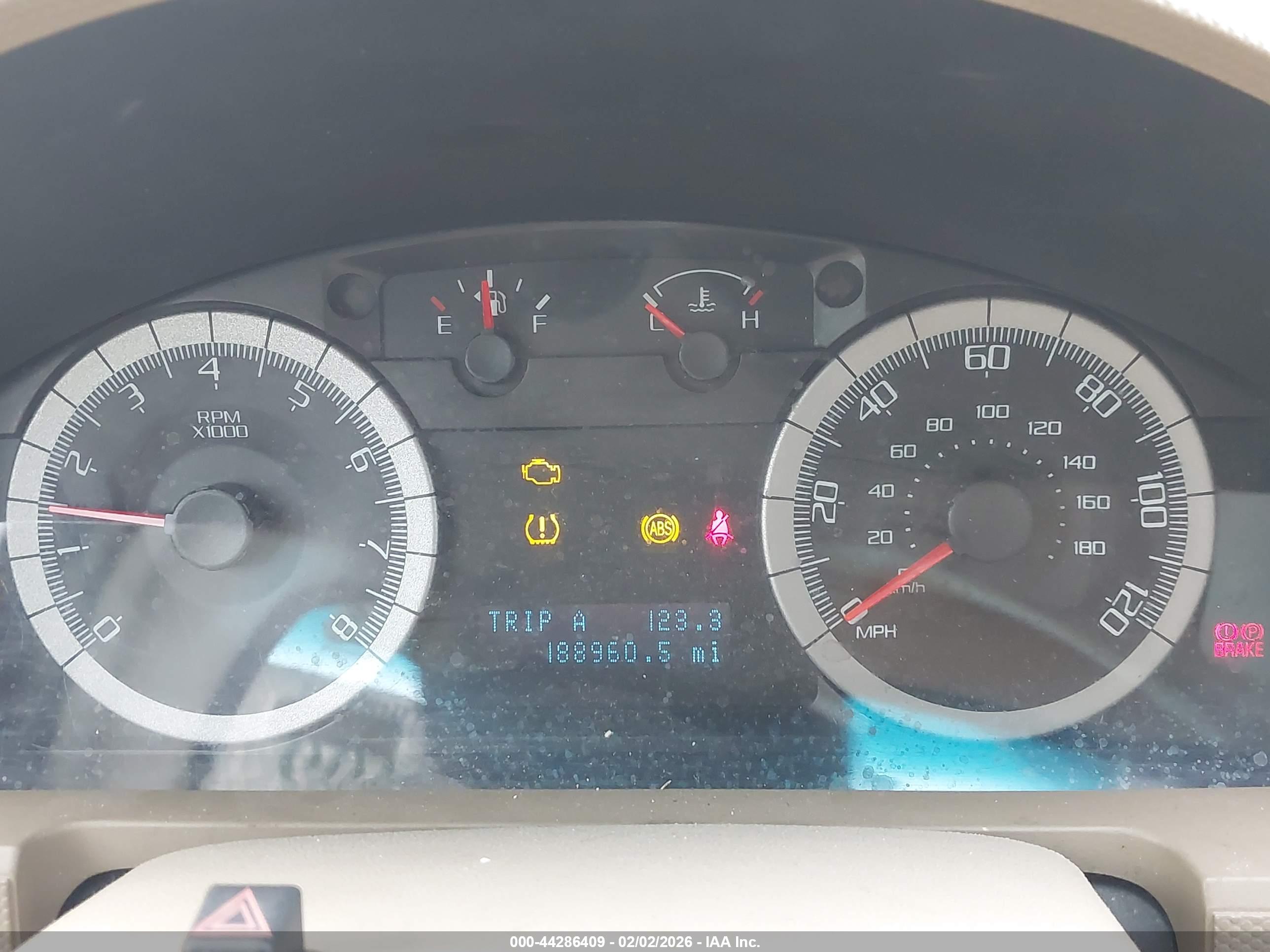 FORD ESCAPE image 7