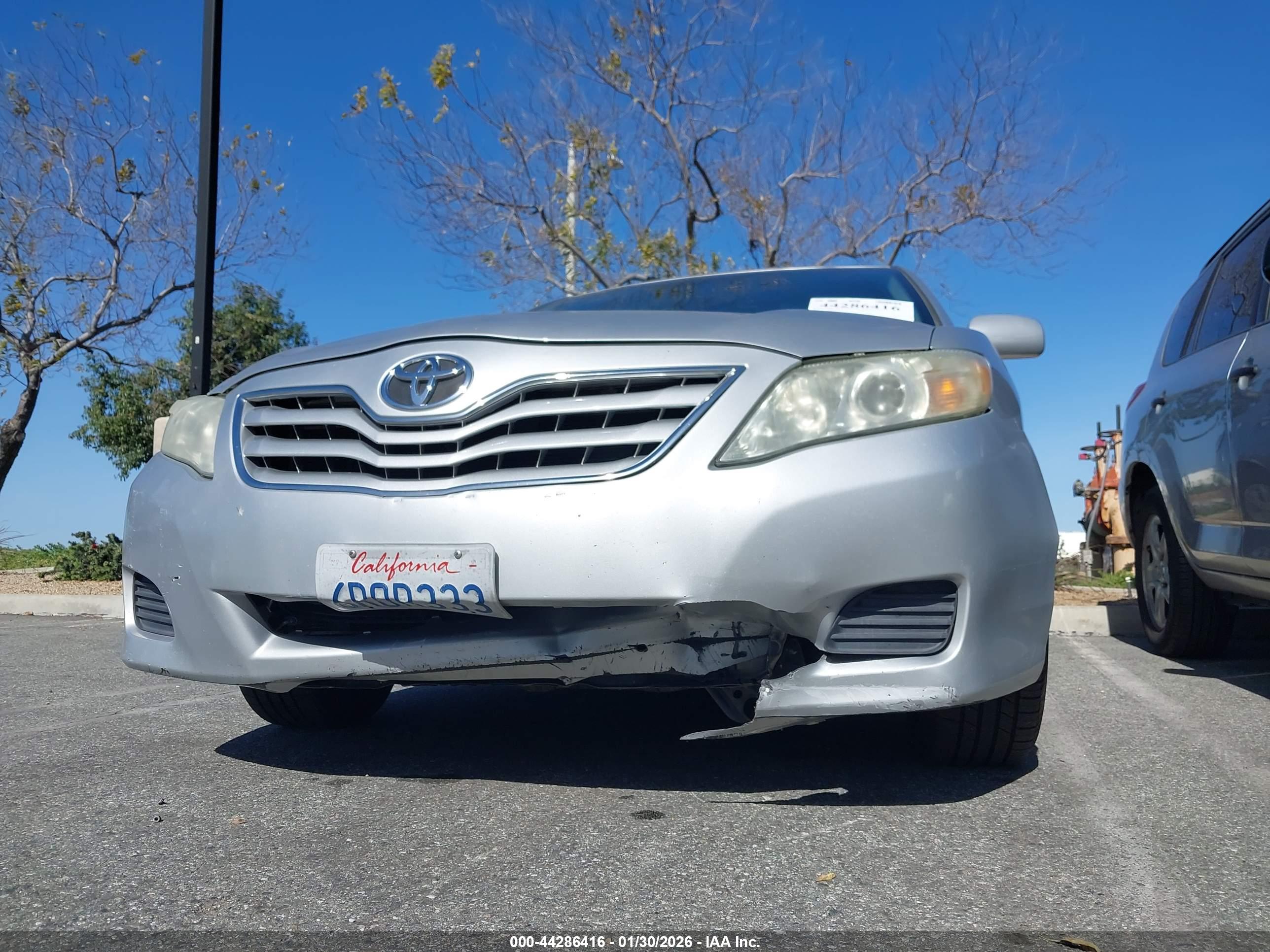 TOYOTA CAMRY image 6