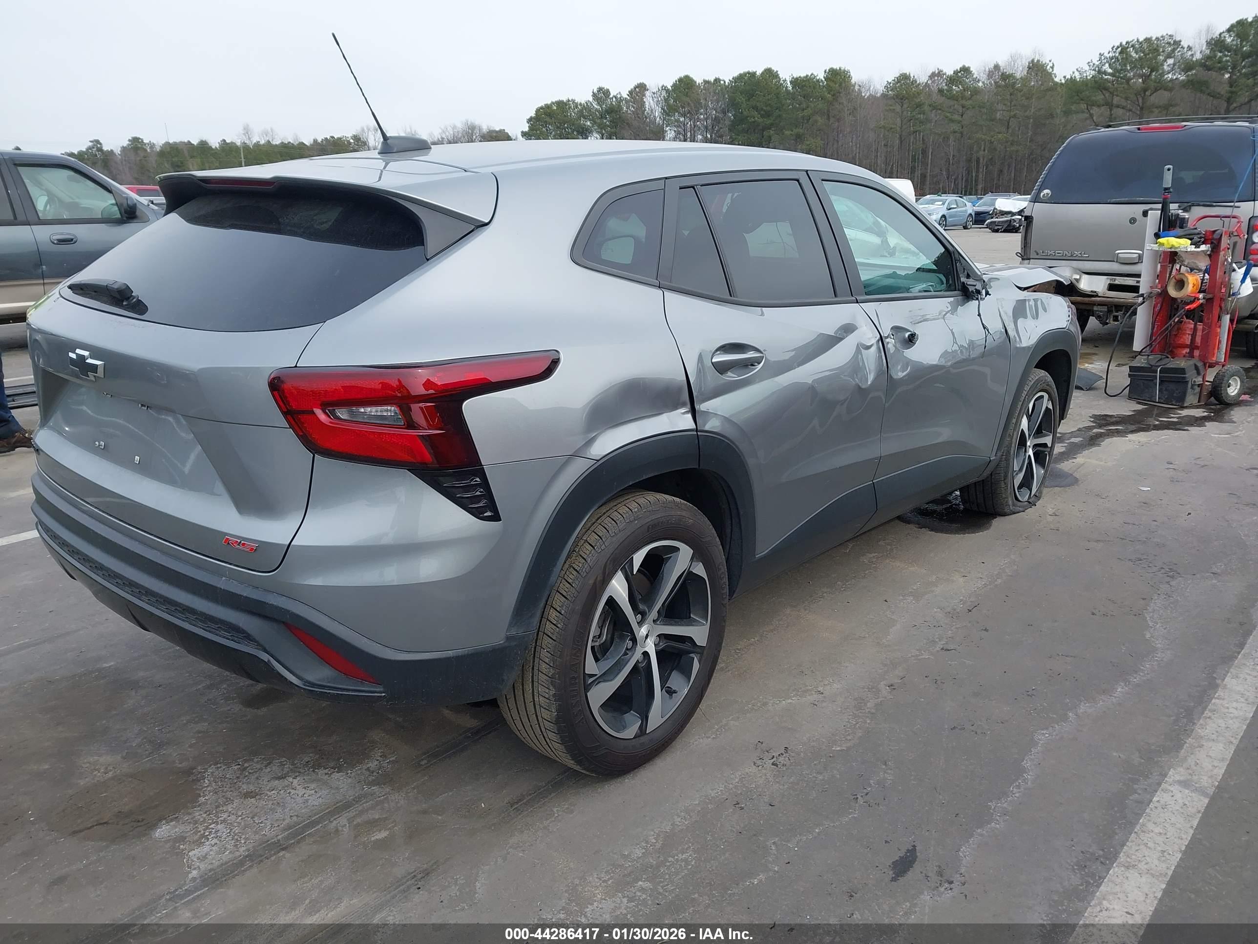 CHEVROLET TRAX image 4
