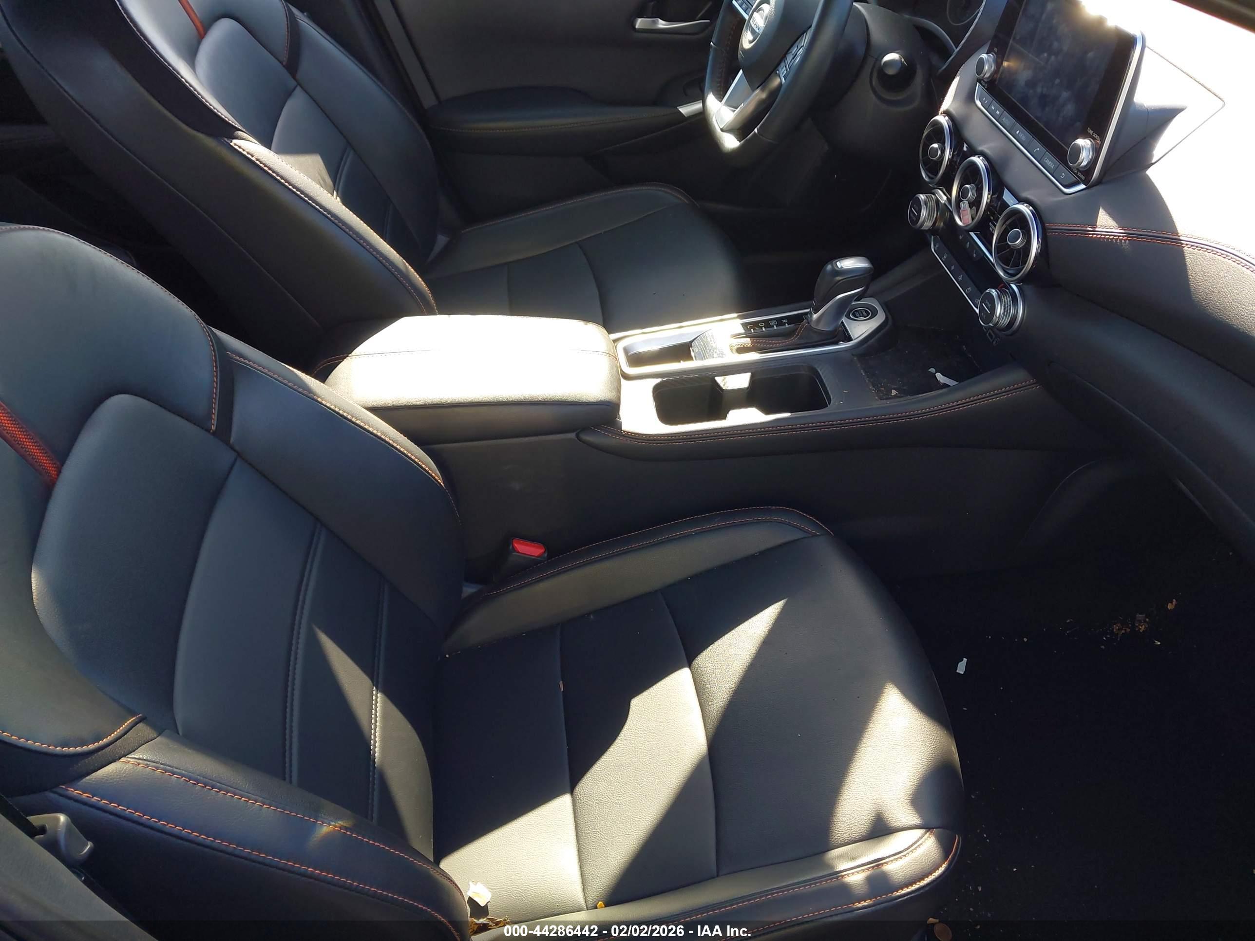 NISSAN SENTRA image 5