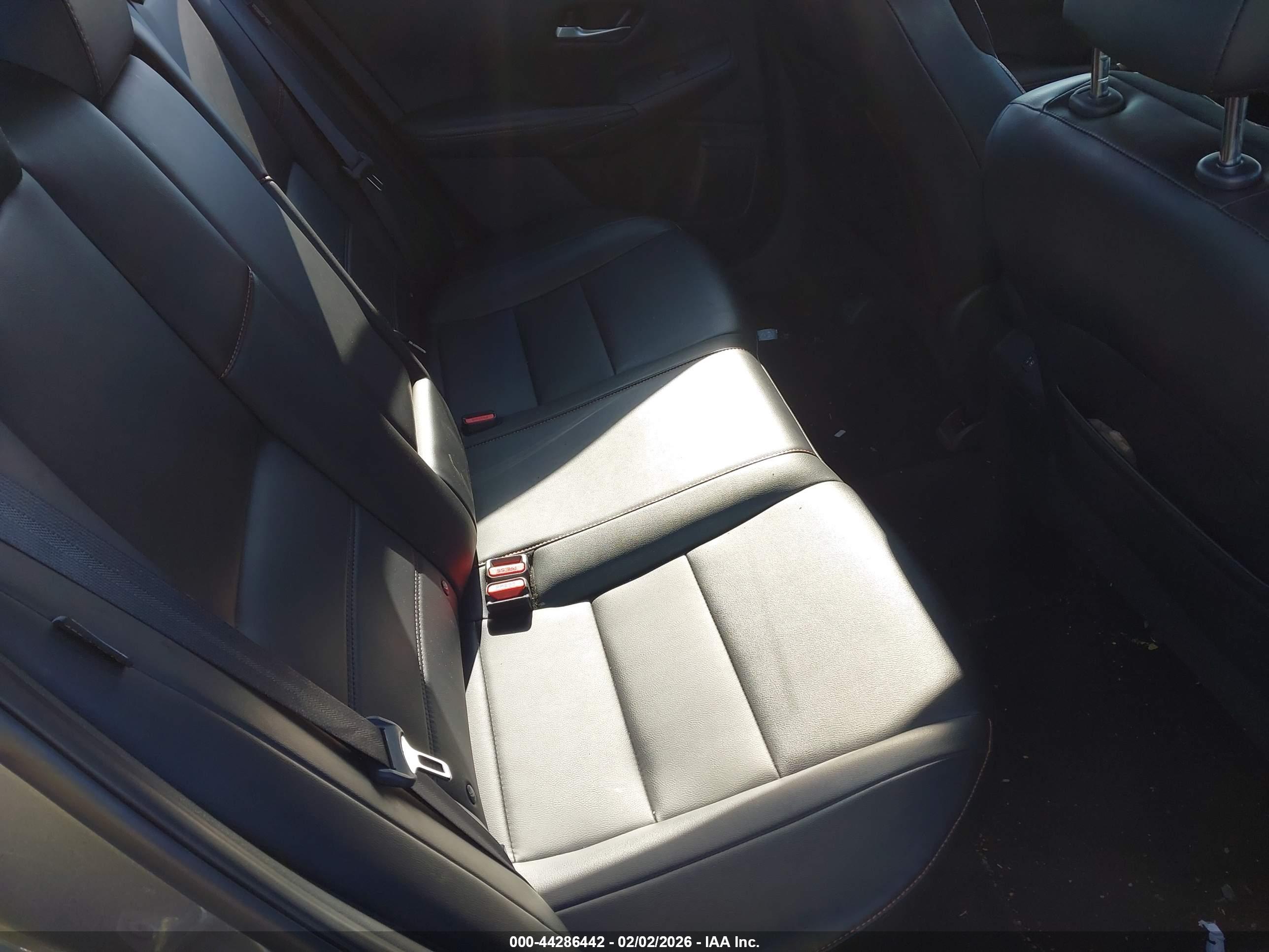 NISSAN SENTRA image 8