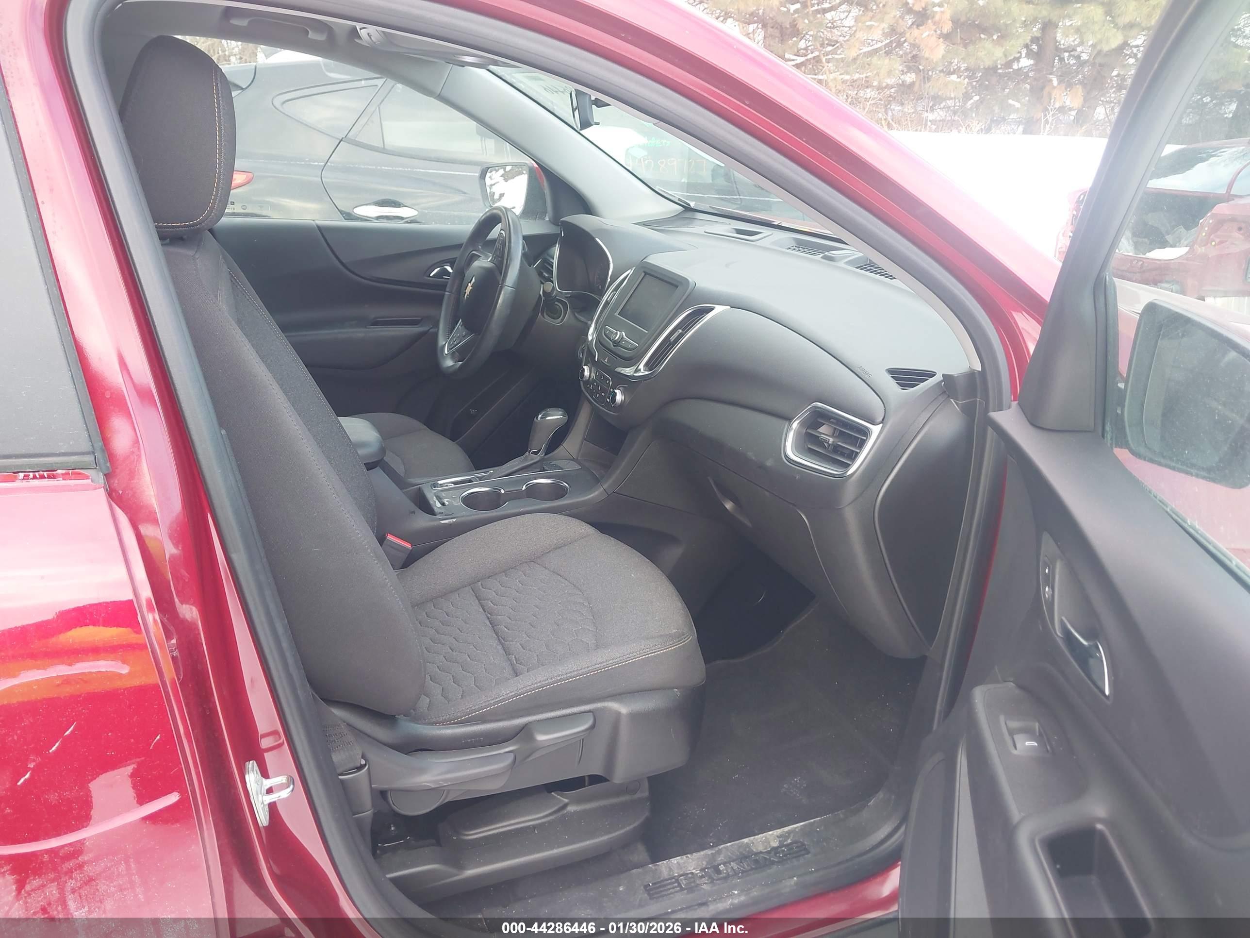 CHEVROLET EQUINOX image 5