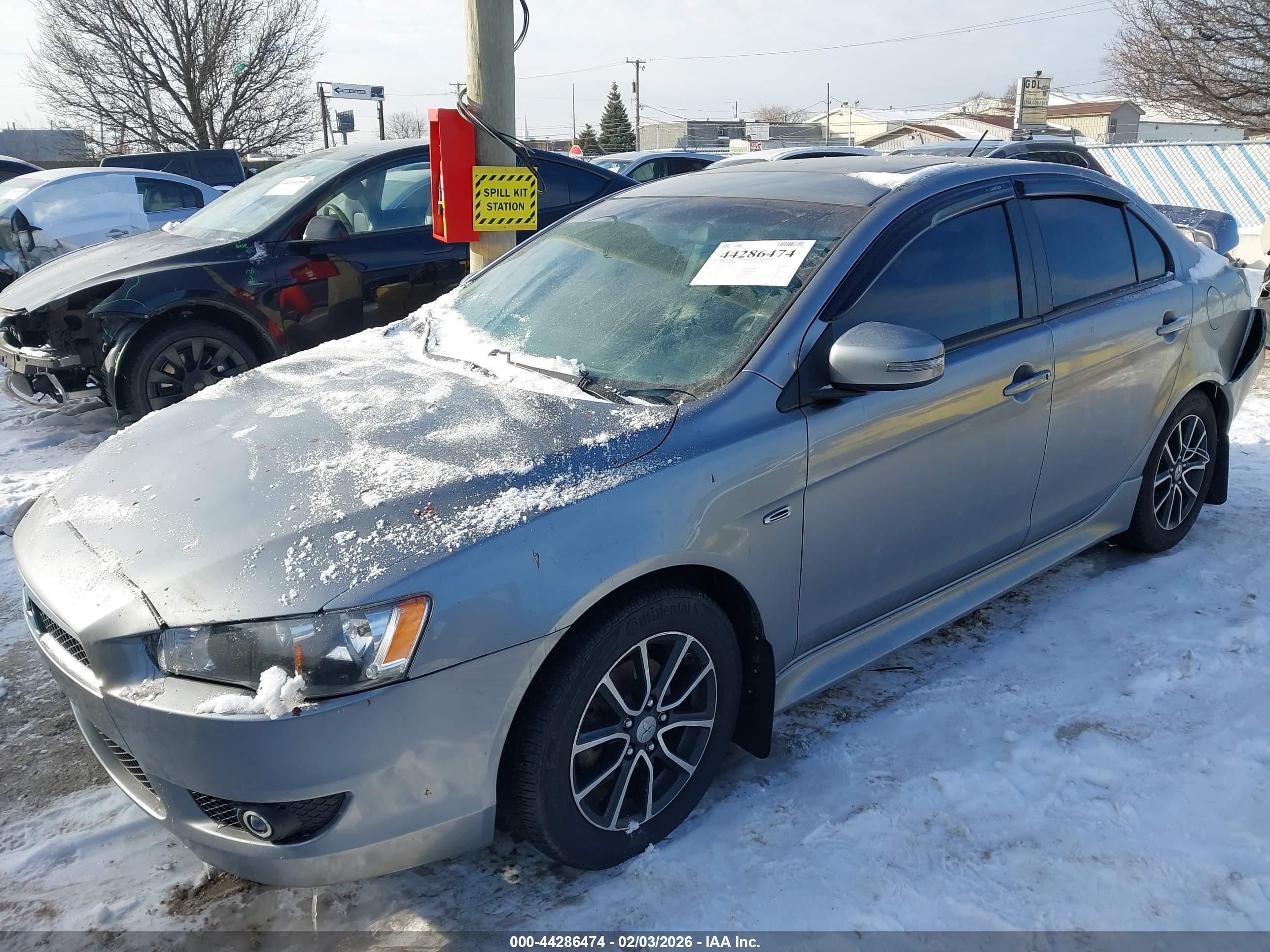 MITSUBISHI LANCER image 2