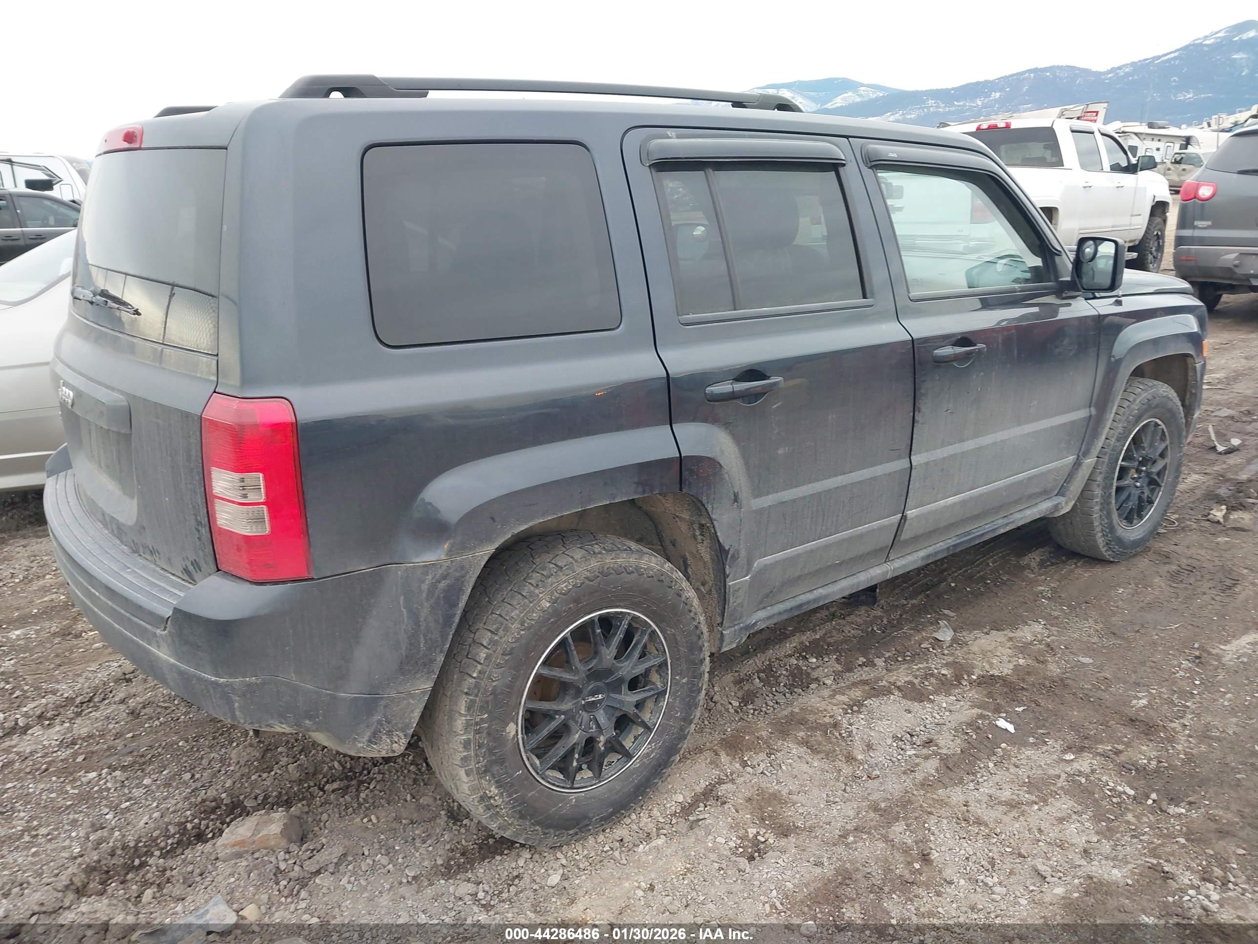 JEEP PATRIOT image 4