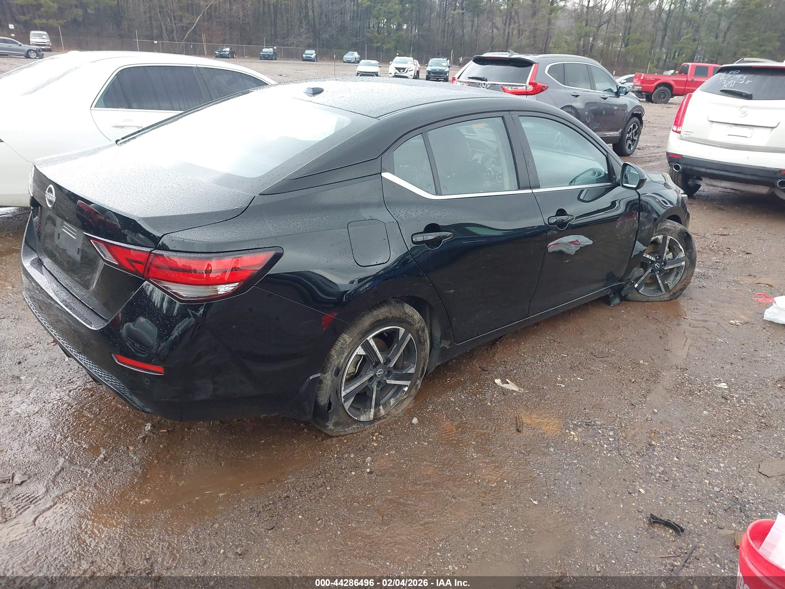 NISSAN SENTRA image 4