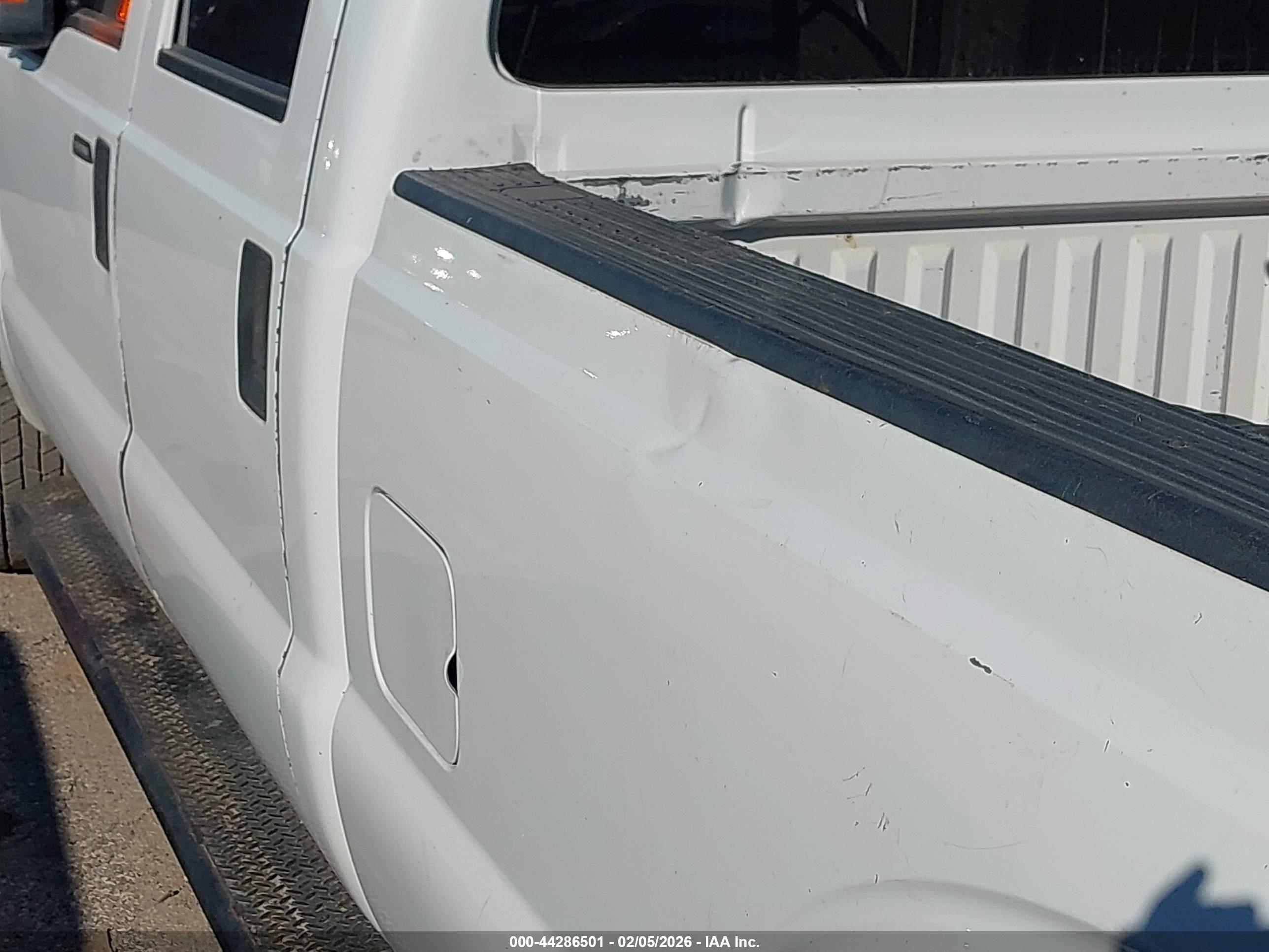 FORD F-250 image 6
