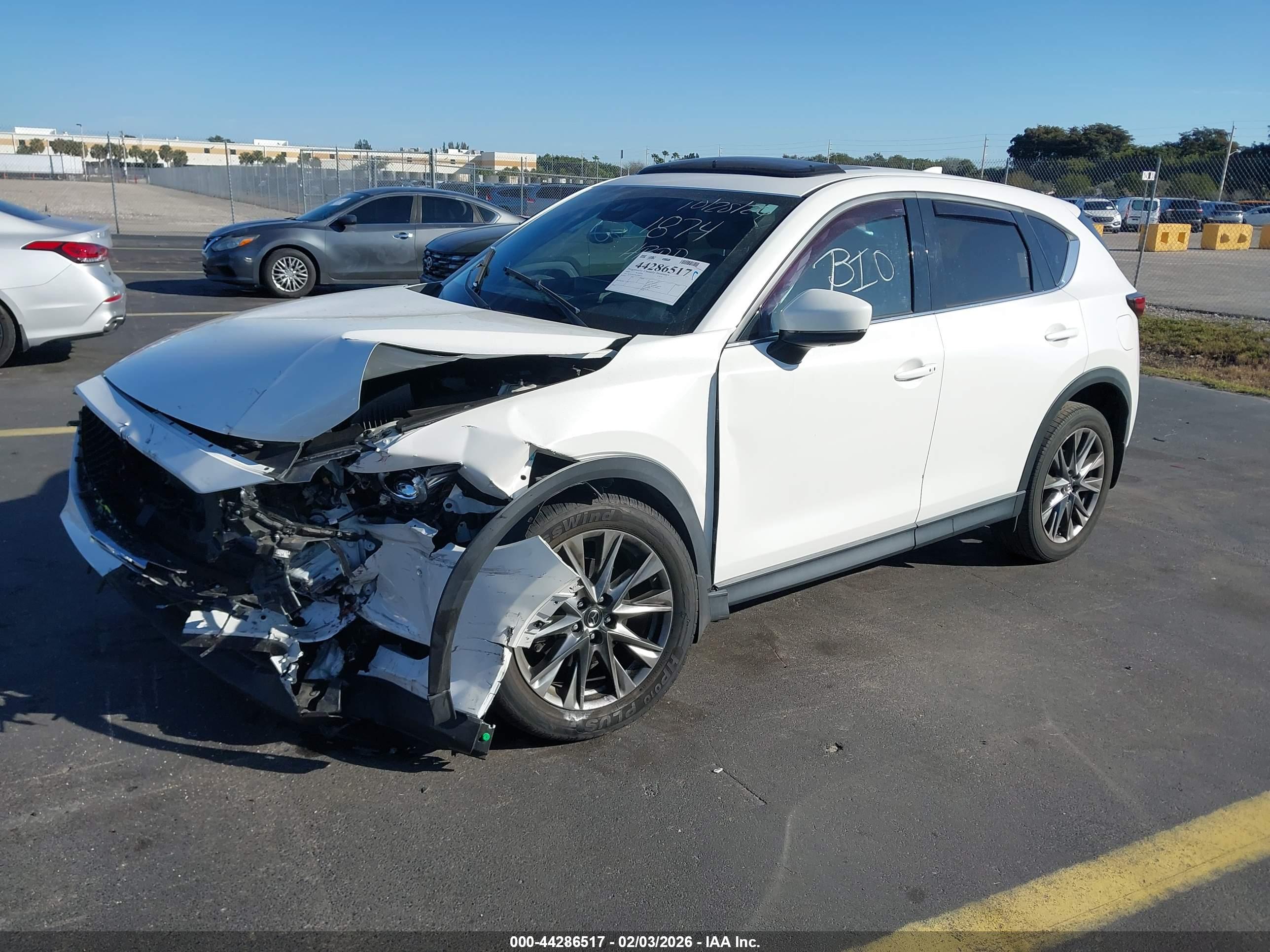 MAZDA CX-5 image 2