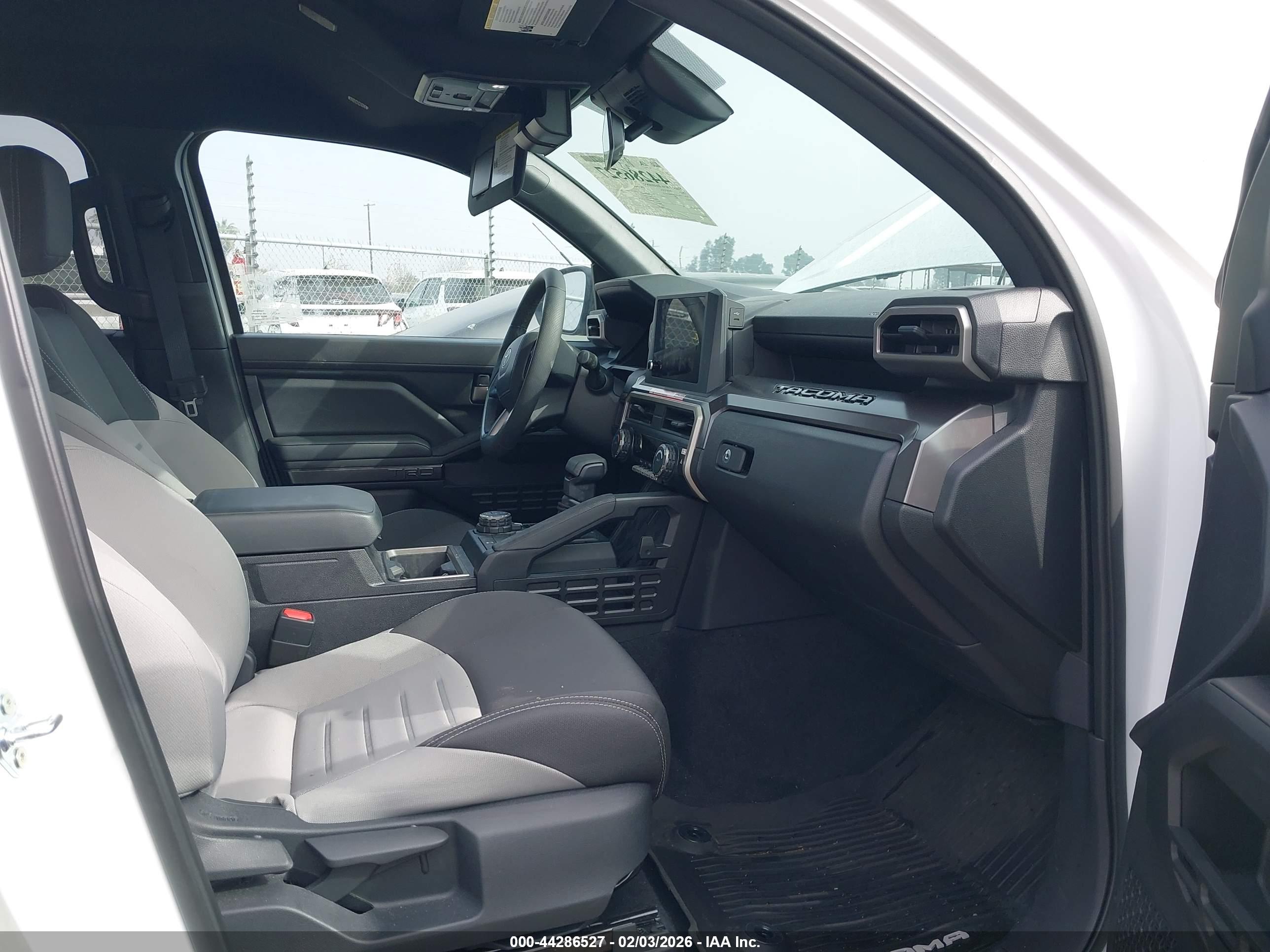 TOYOTA TACOMA image 5