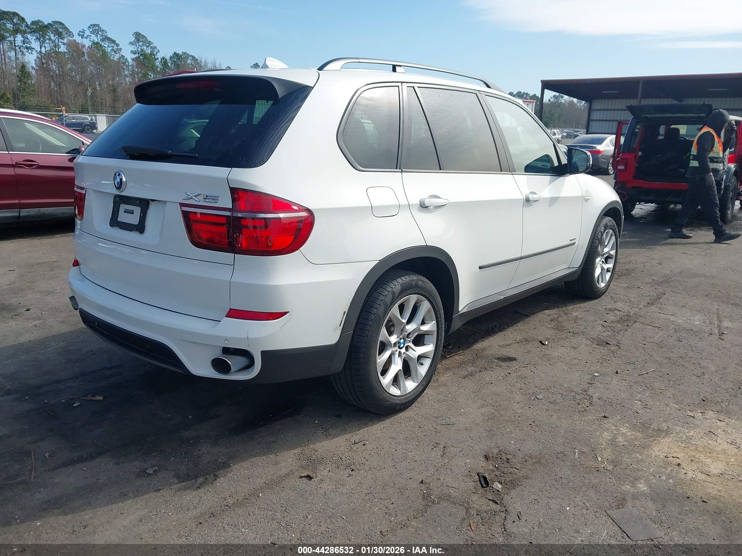 BMW X5 image 4