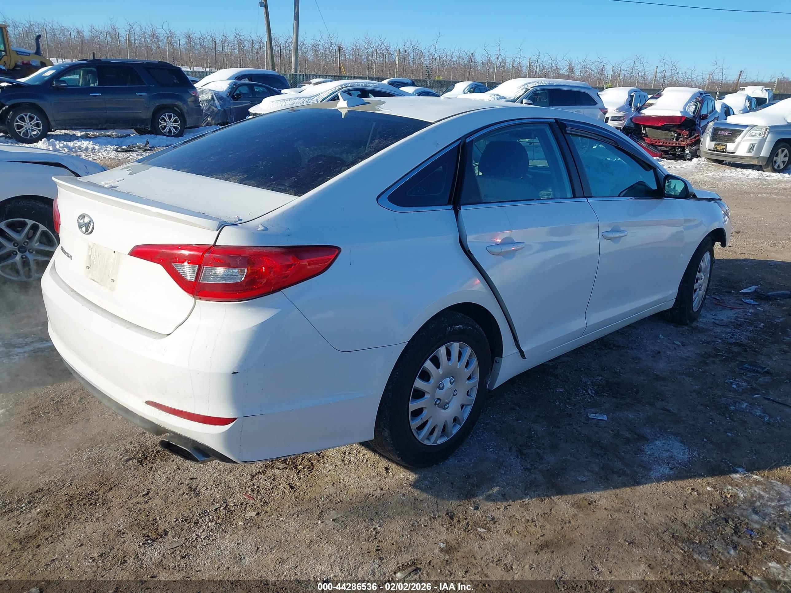 HYUNDAI SONATA image 4
