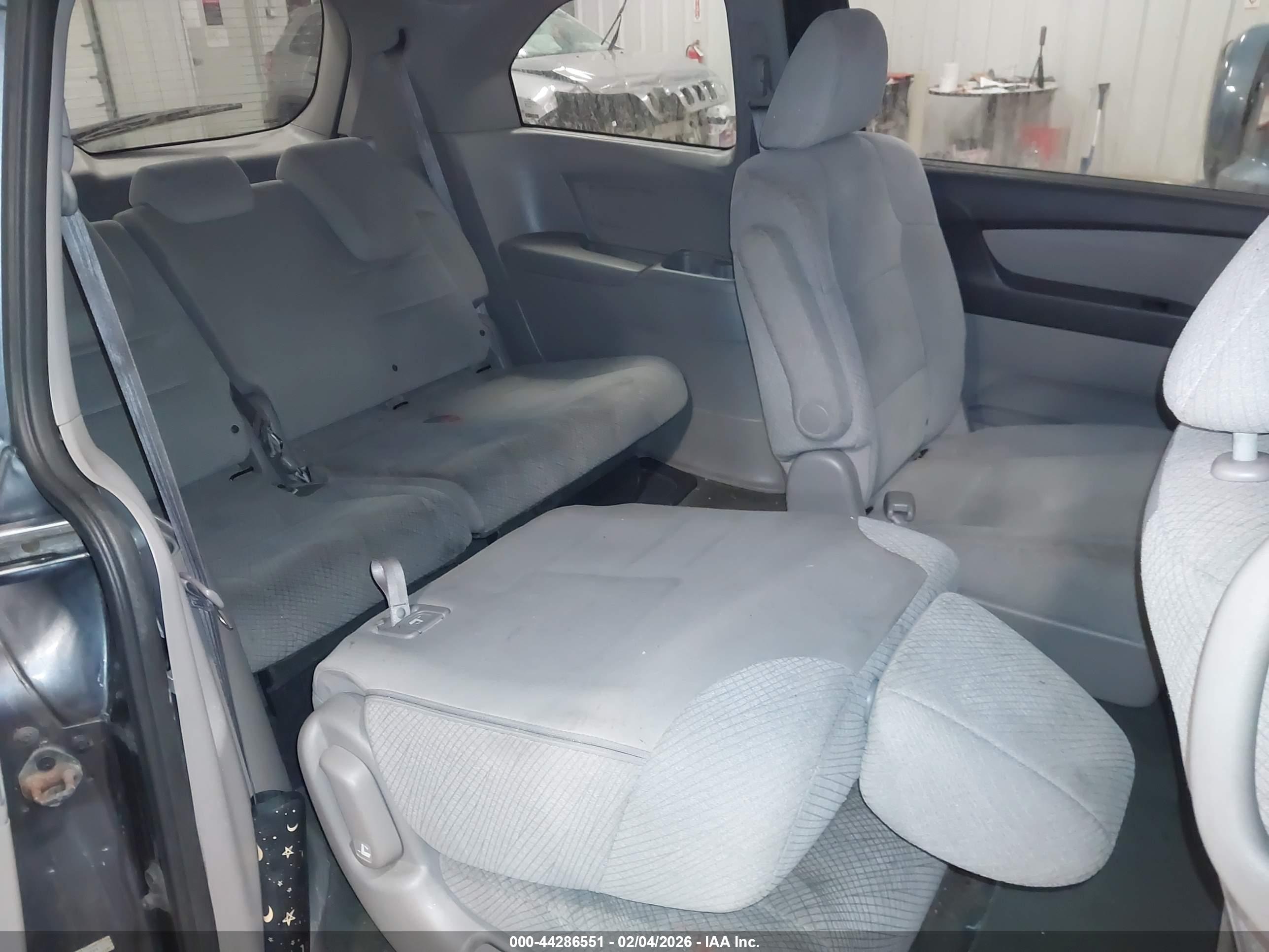 HONDA ODYSSEY image 8