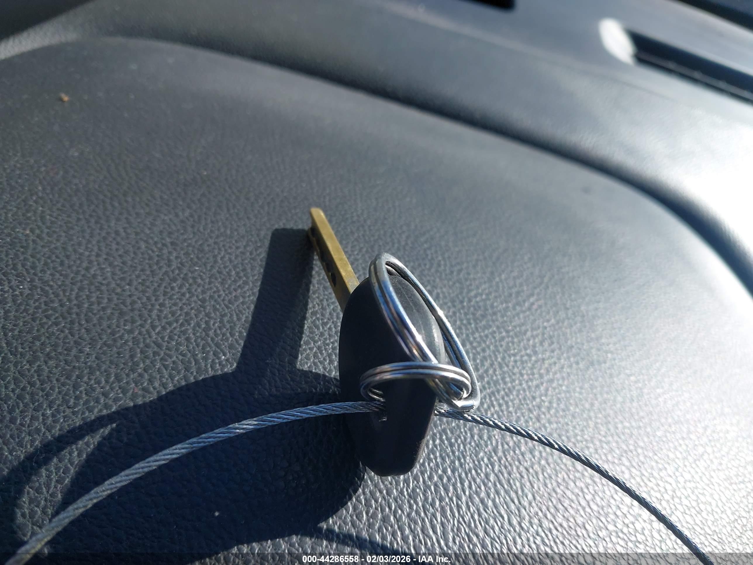 GMC SIERRA image 11