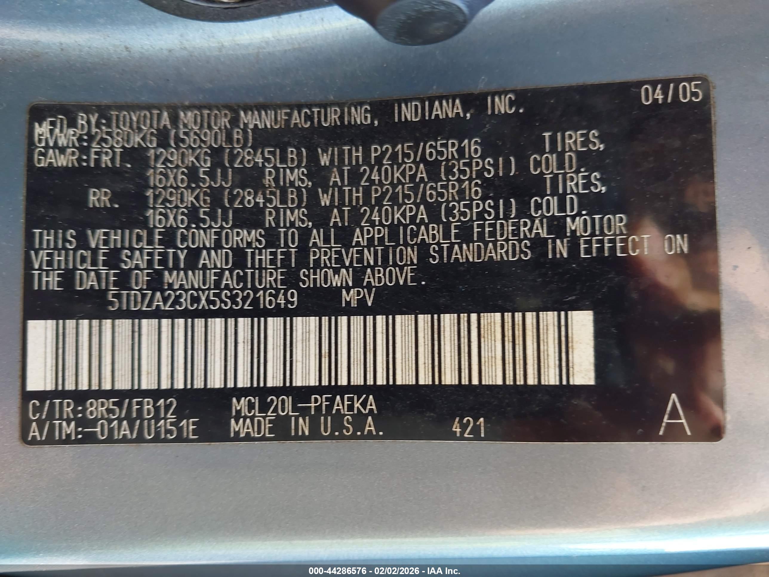 TOYOTA SIENNA image 9