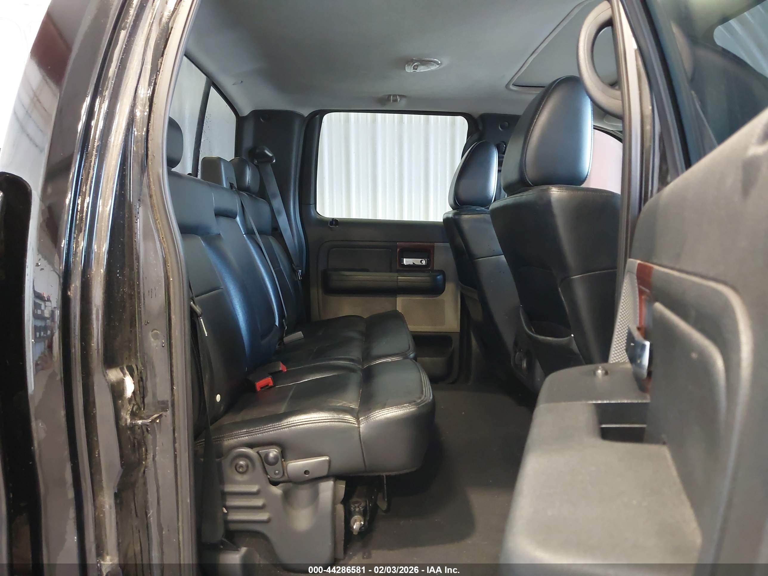 FORD F-150 image 8