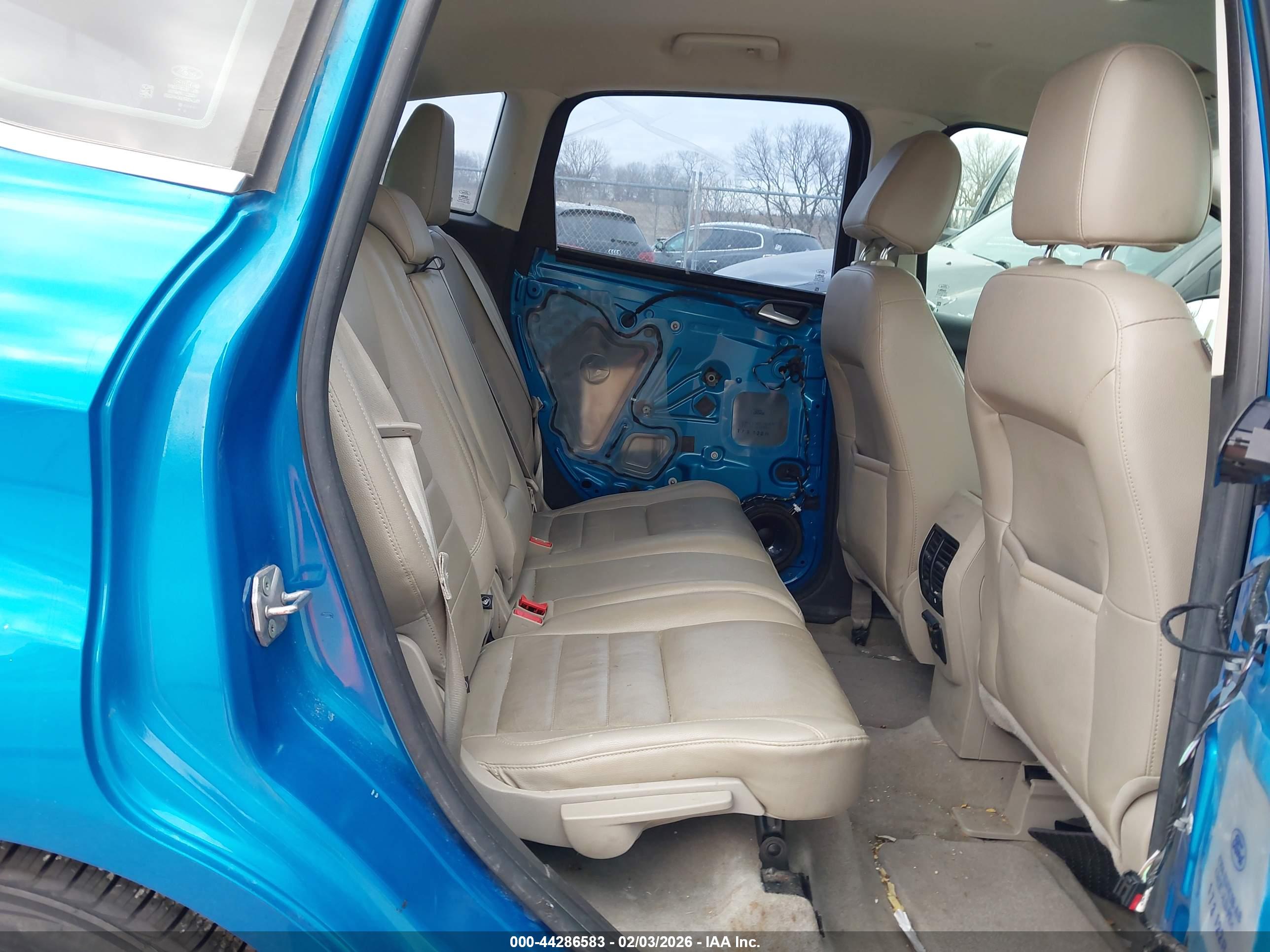 FORD C-MAX image 8