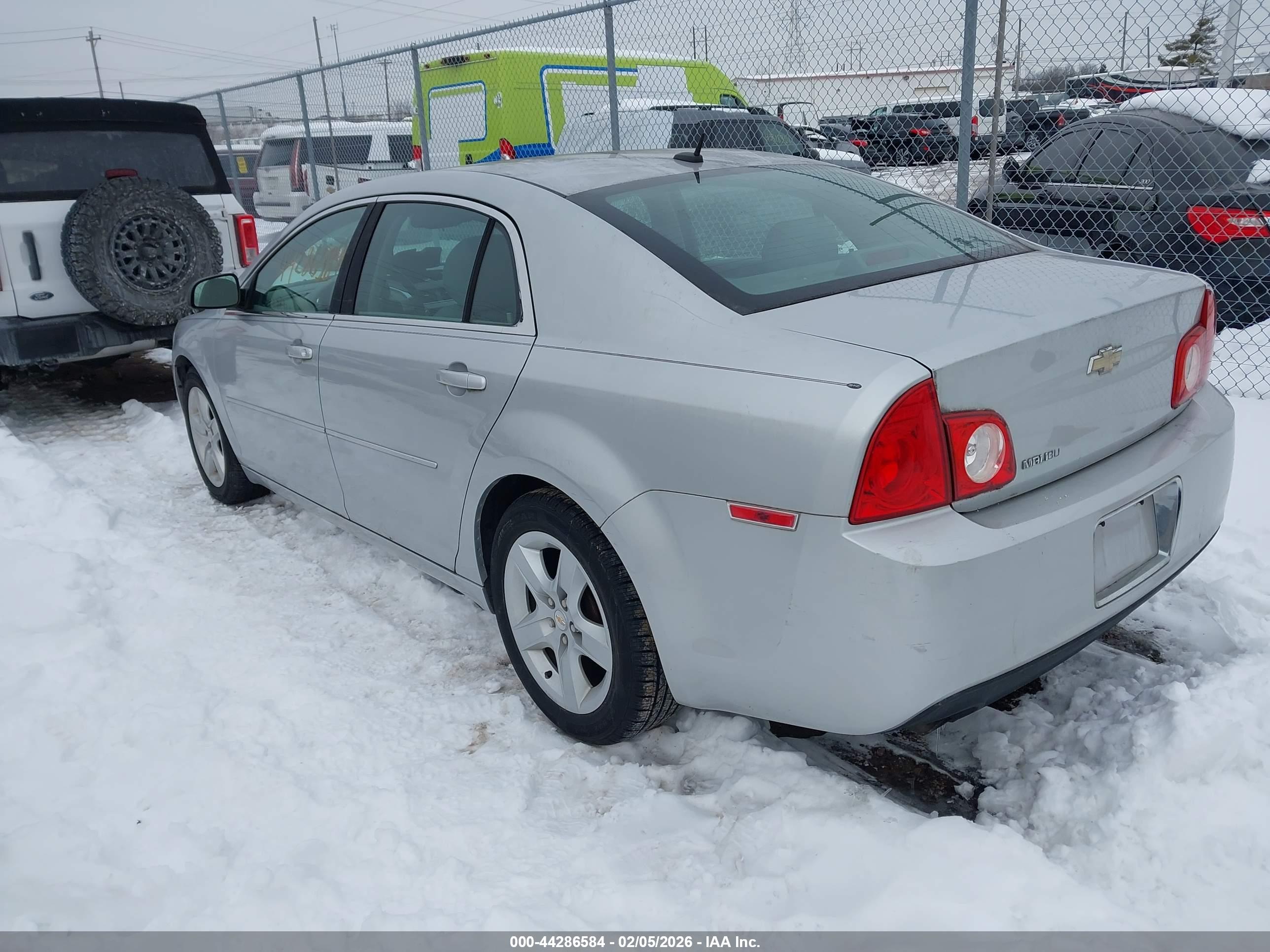 CHEVROLET MALIBU image 3