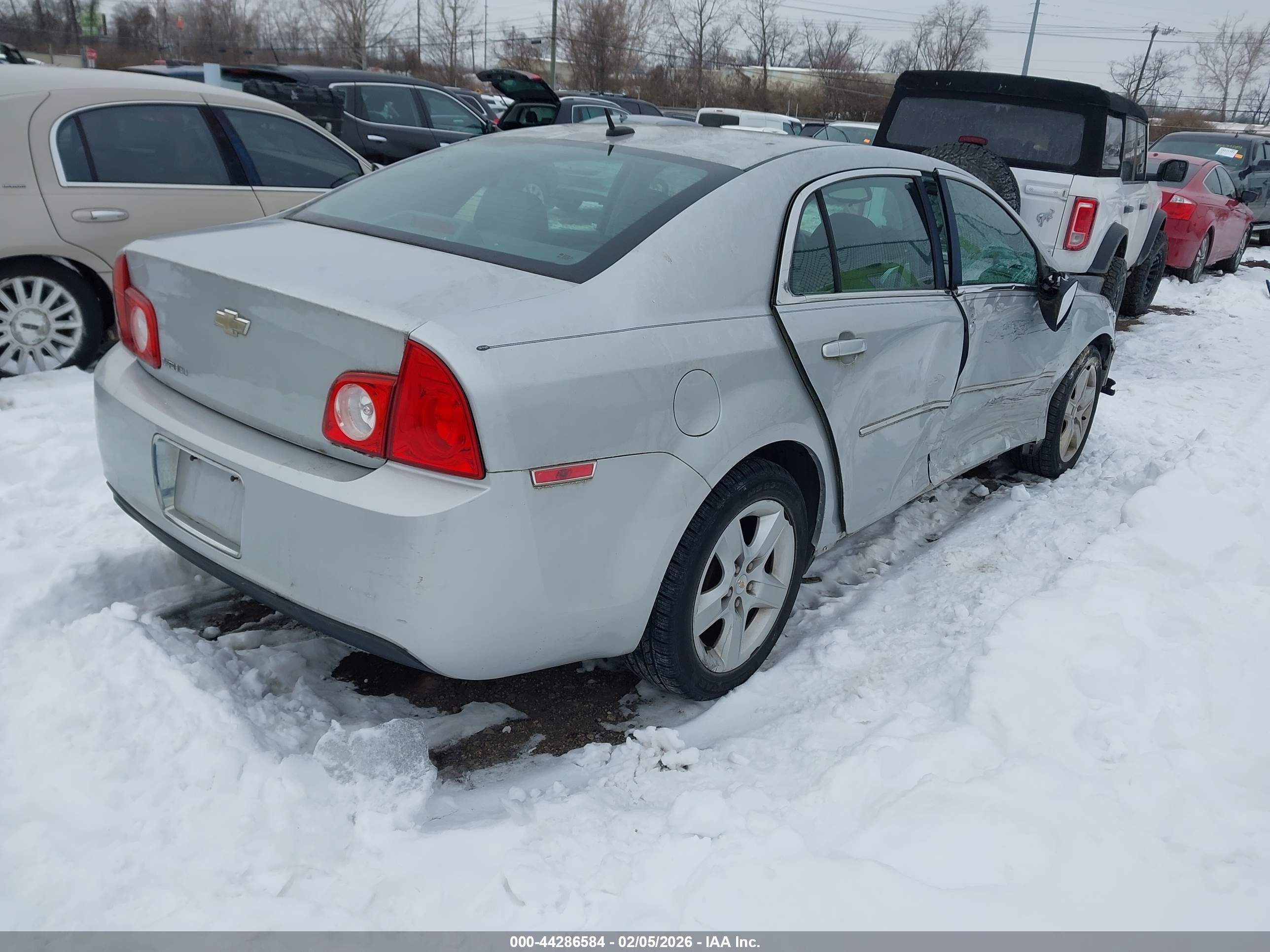 CHEVROLET MALIBU image 4