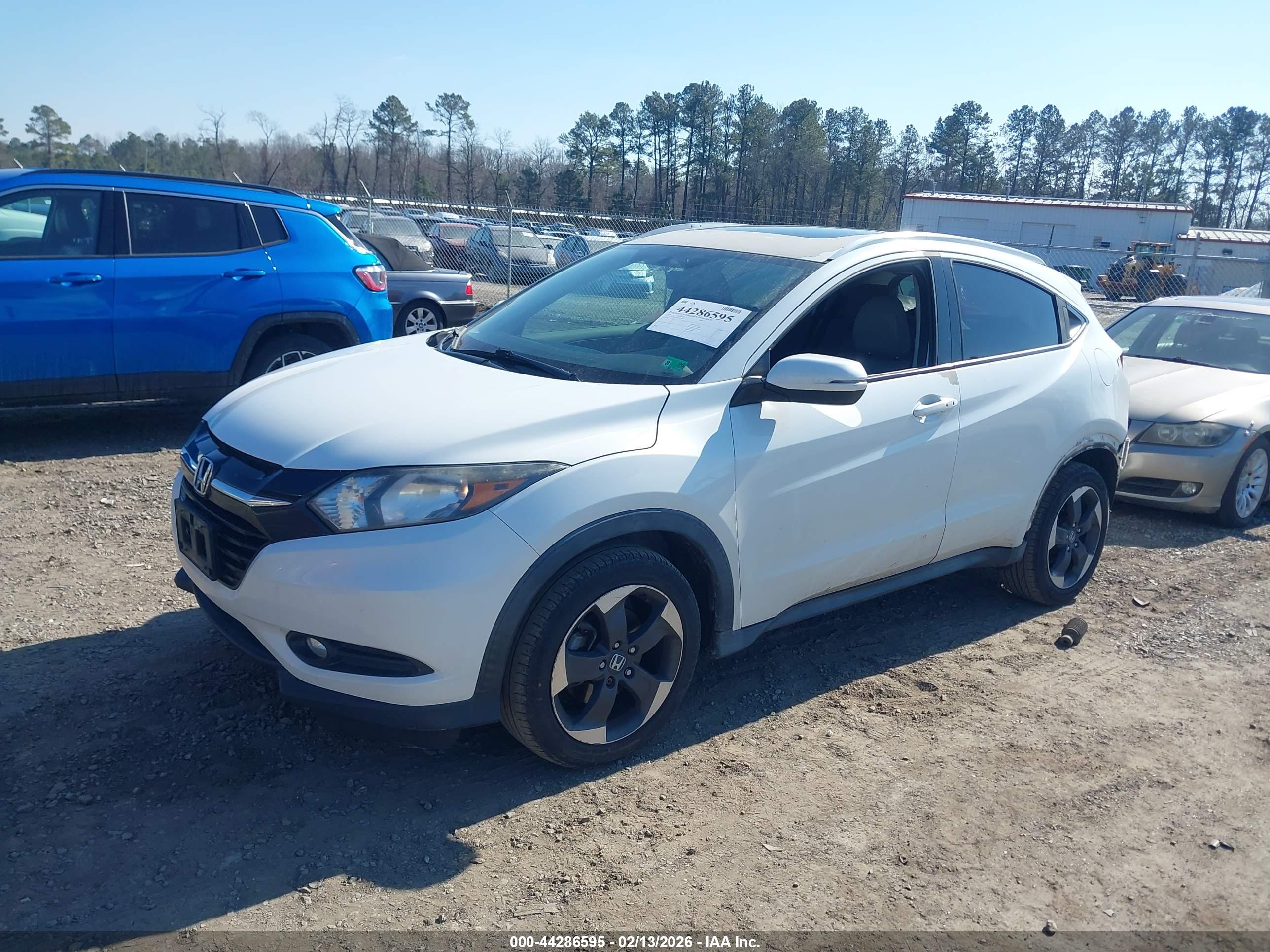 HONDA HR-V image 2
