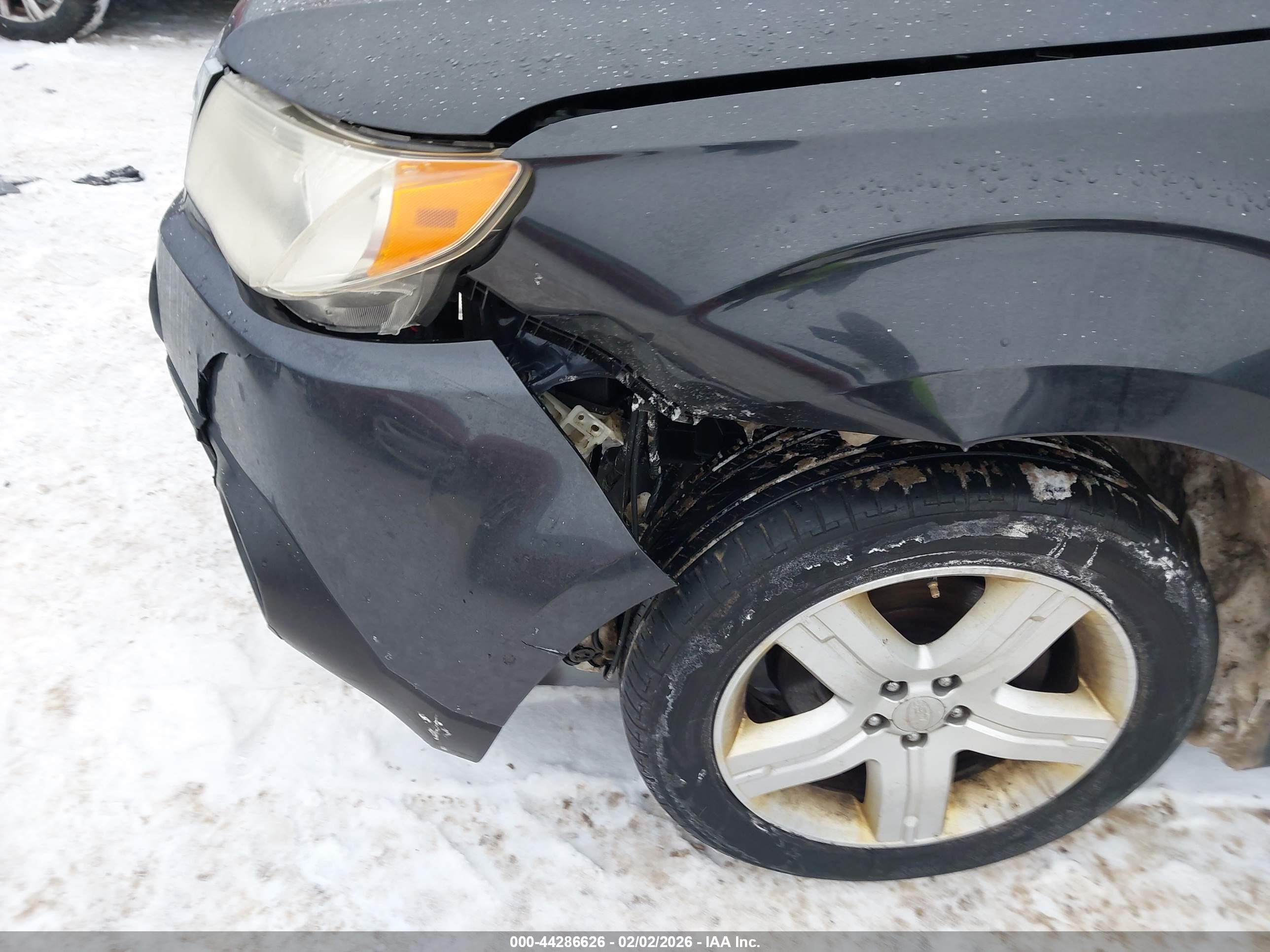 SUBARU FORESTER image 6