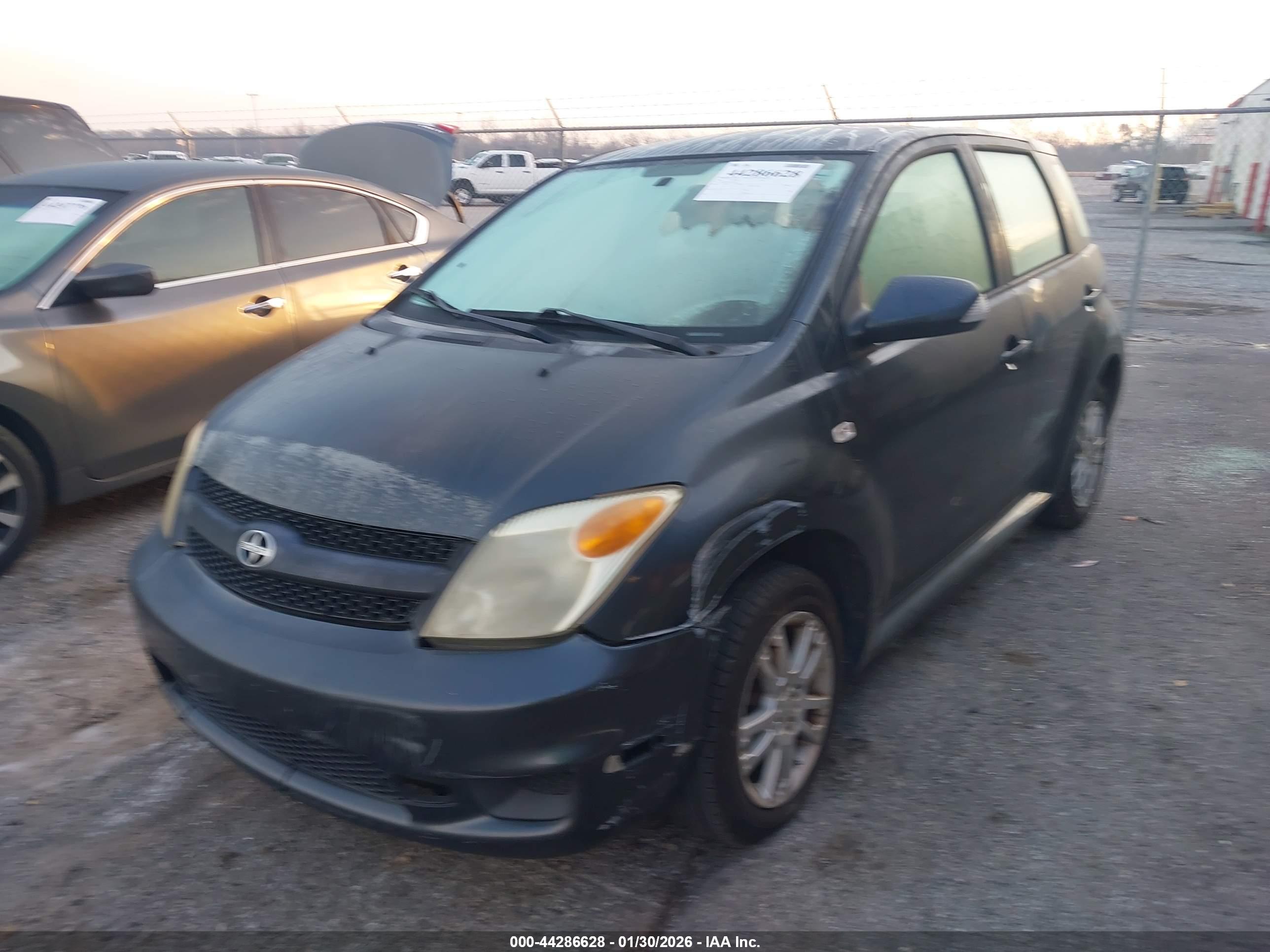 SCION XA image 2