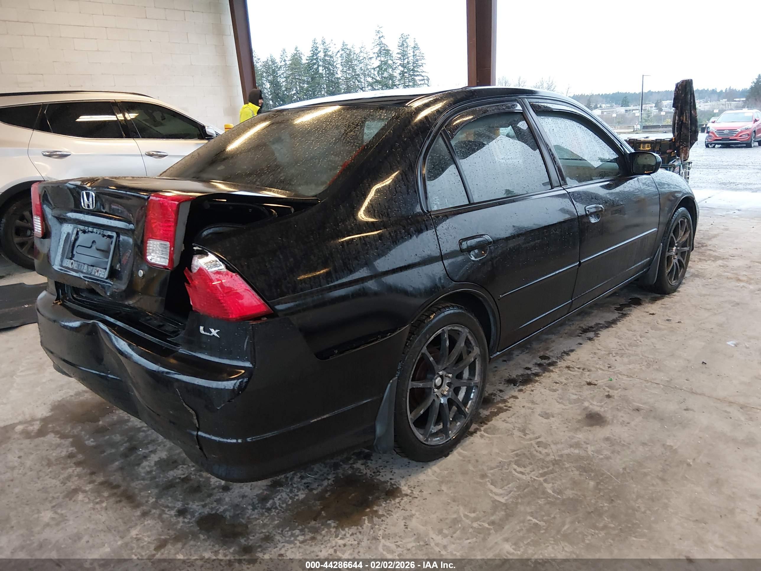HONDA CIVIC image 4