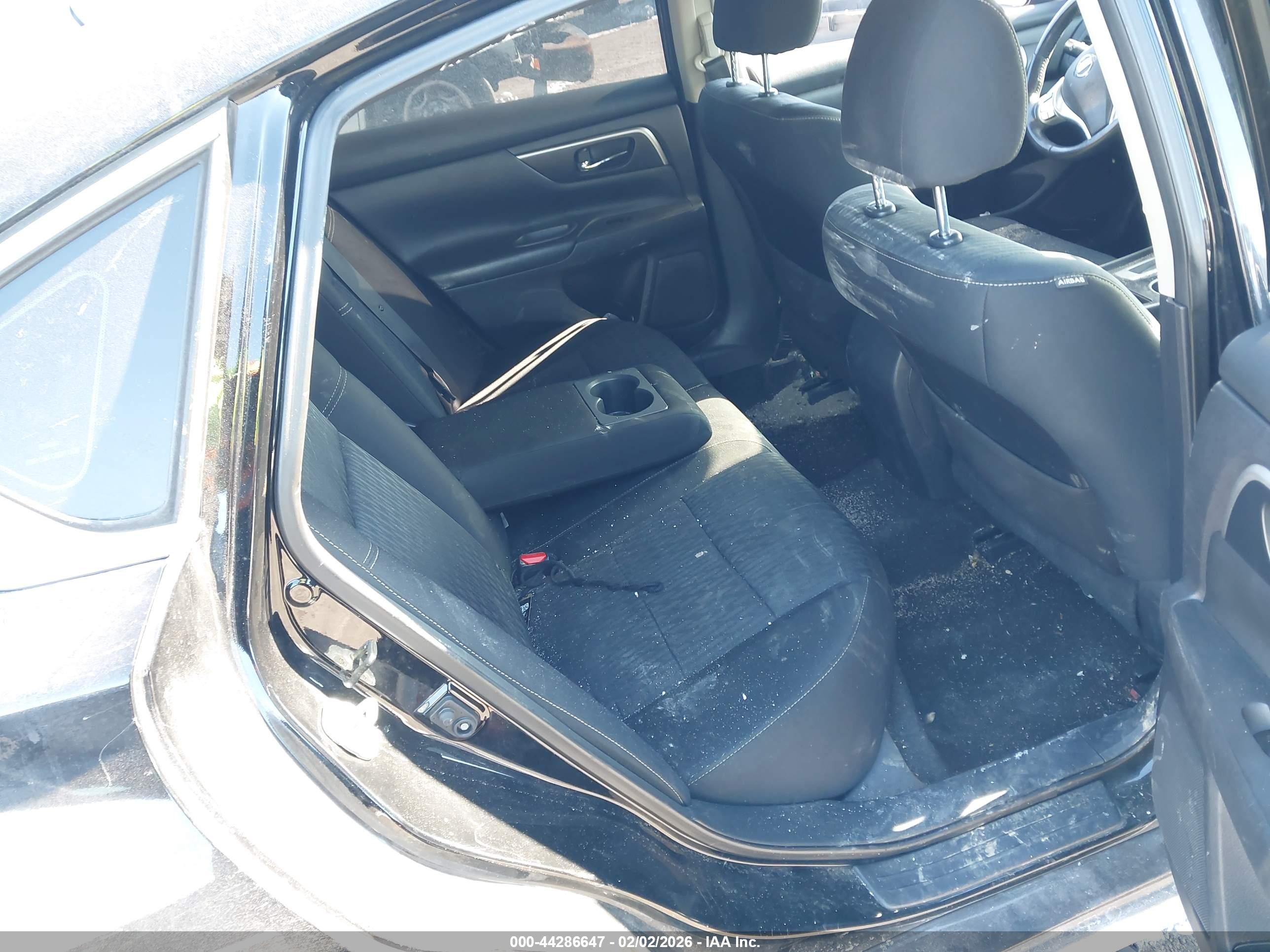 NISSAN ALTIMA image 8