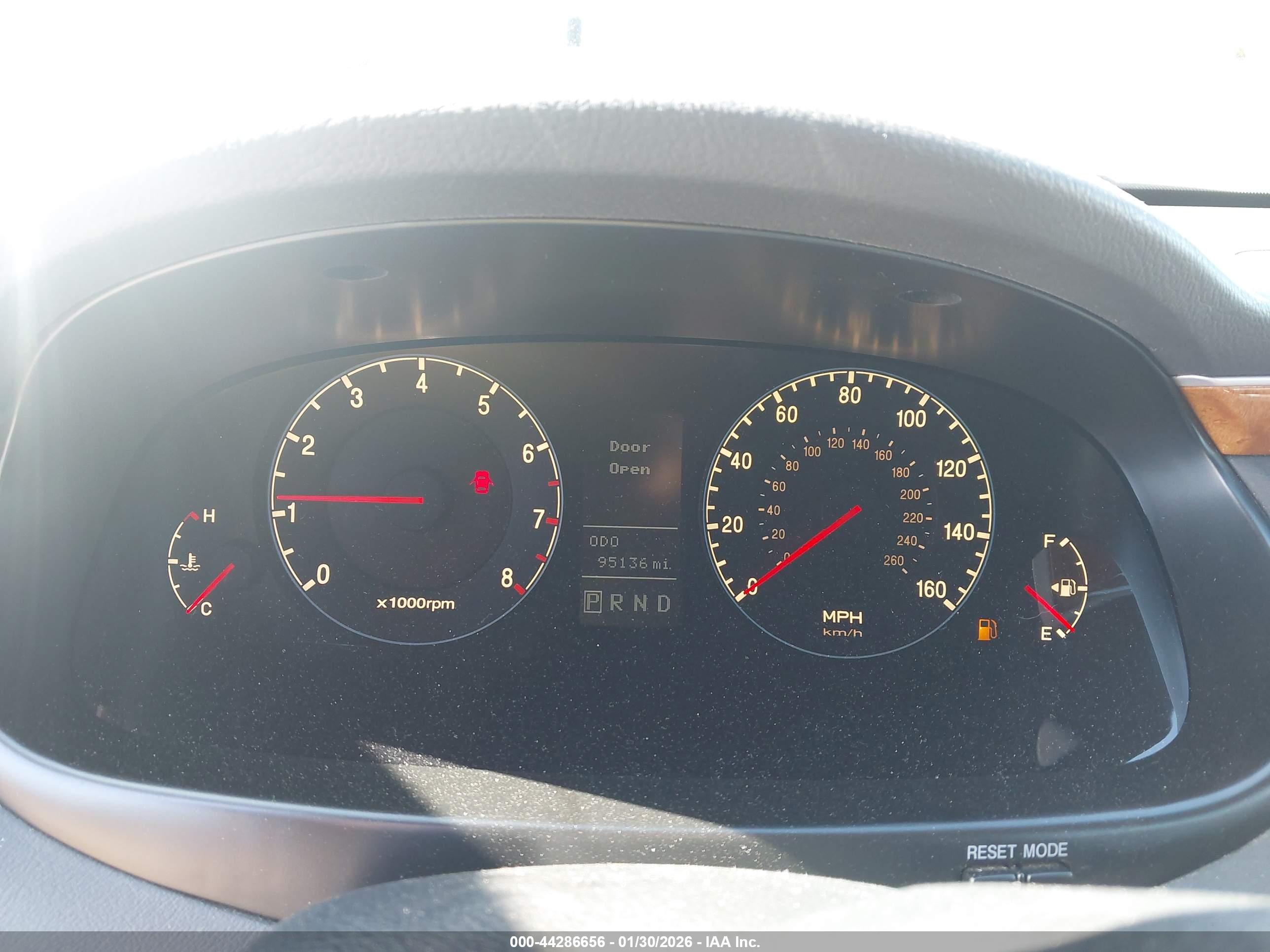 HYUNDAI AZERA image 7