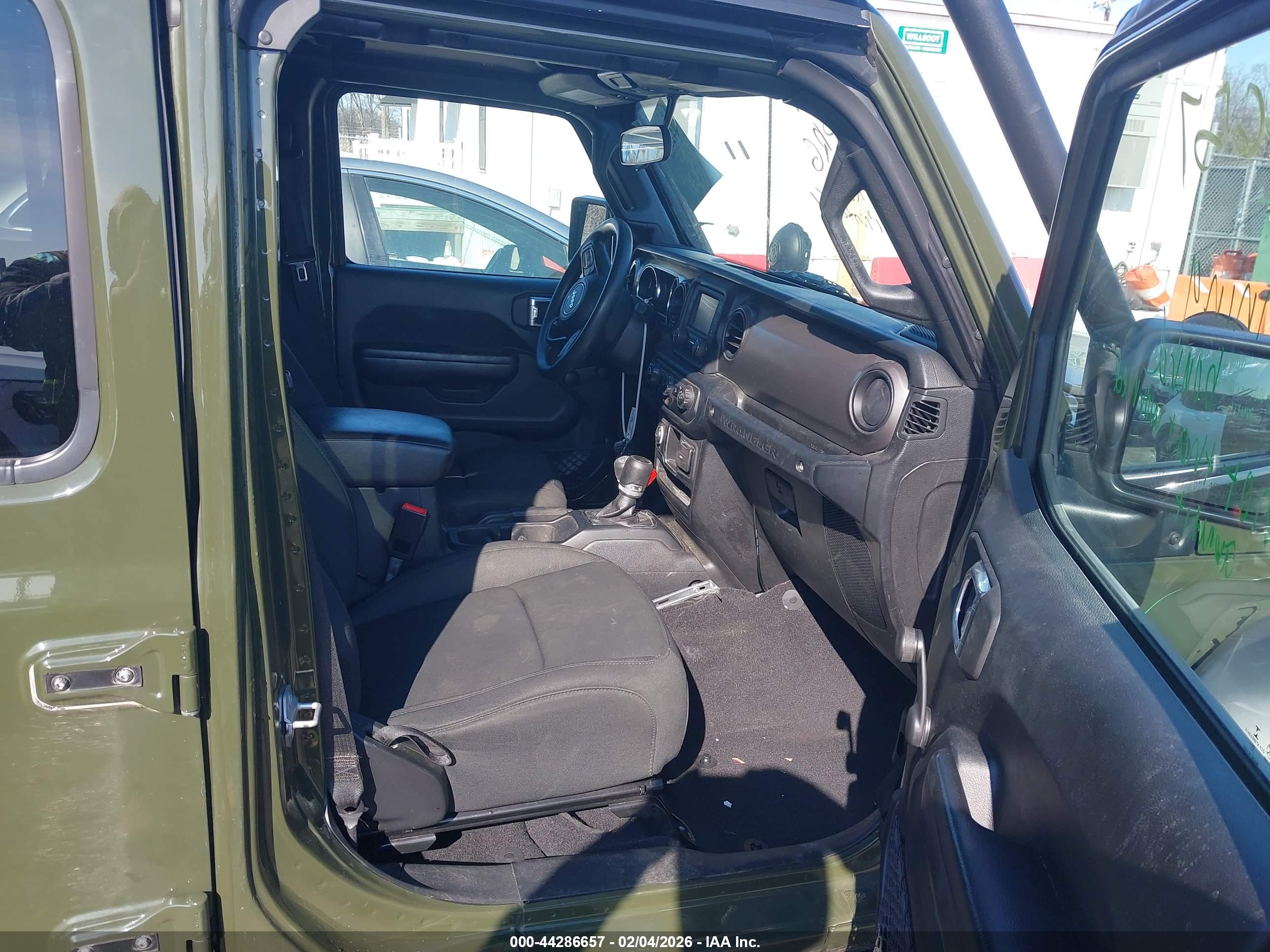 JEEP WRANGLER image 5