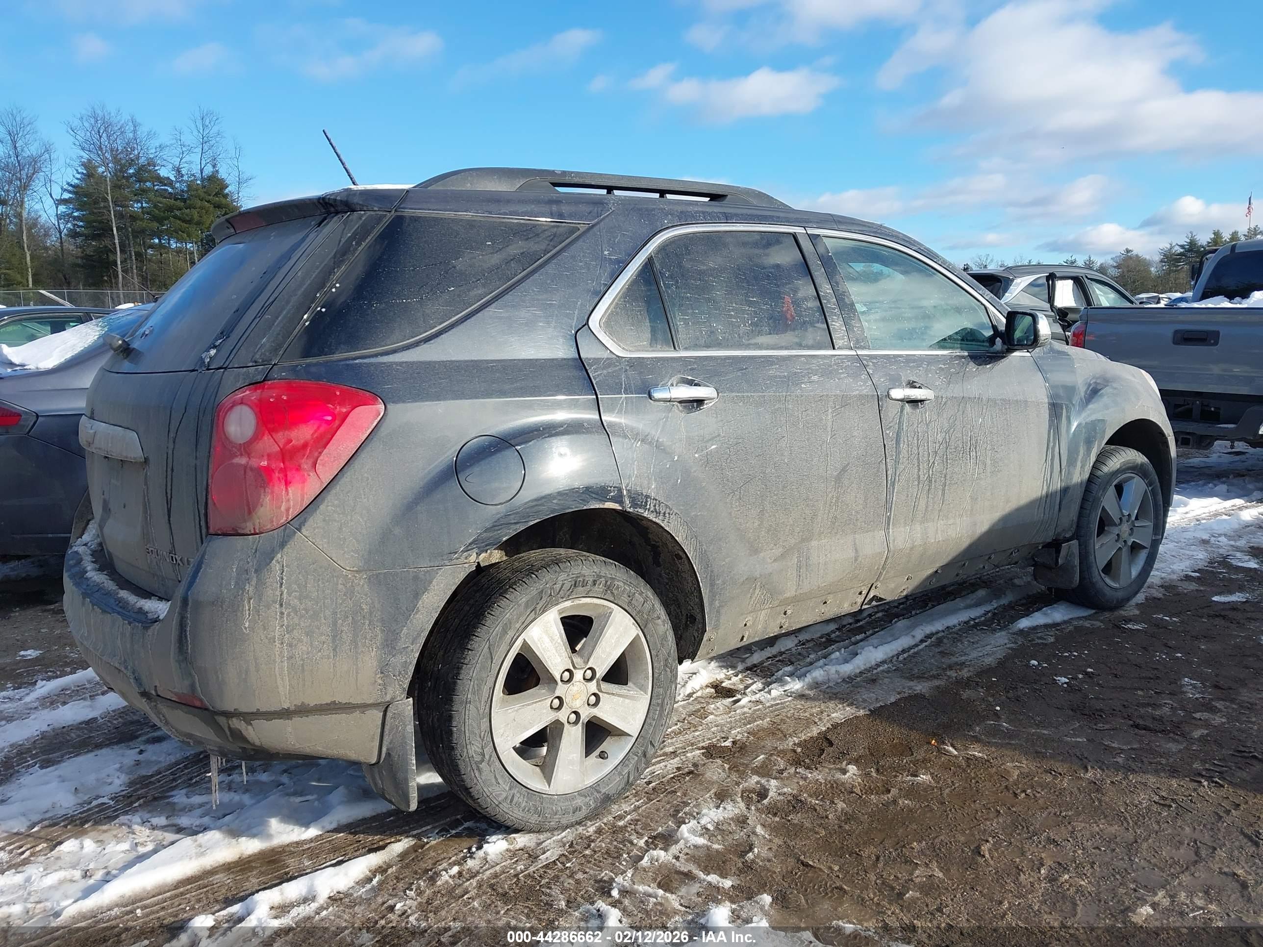 CHEVROLET EQUINOX image 4