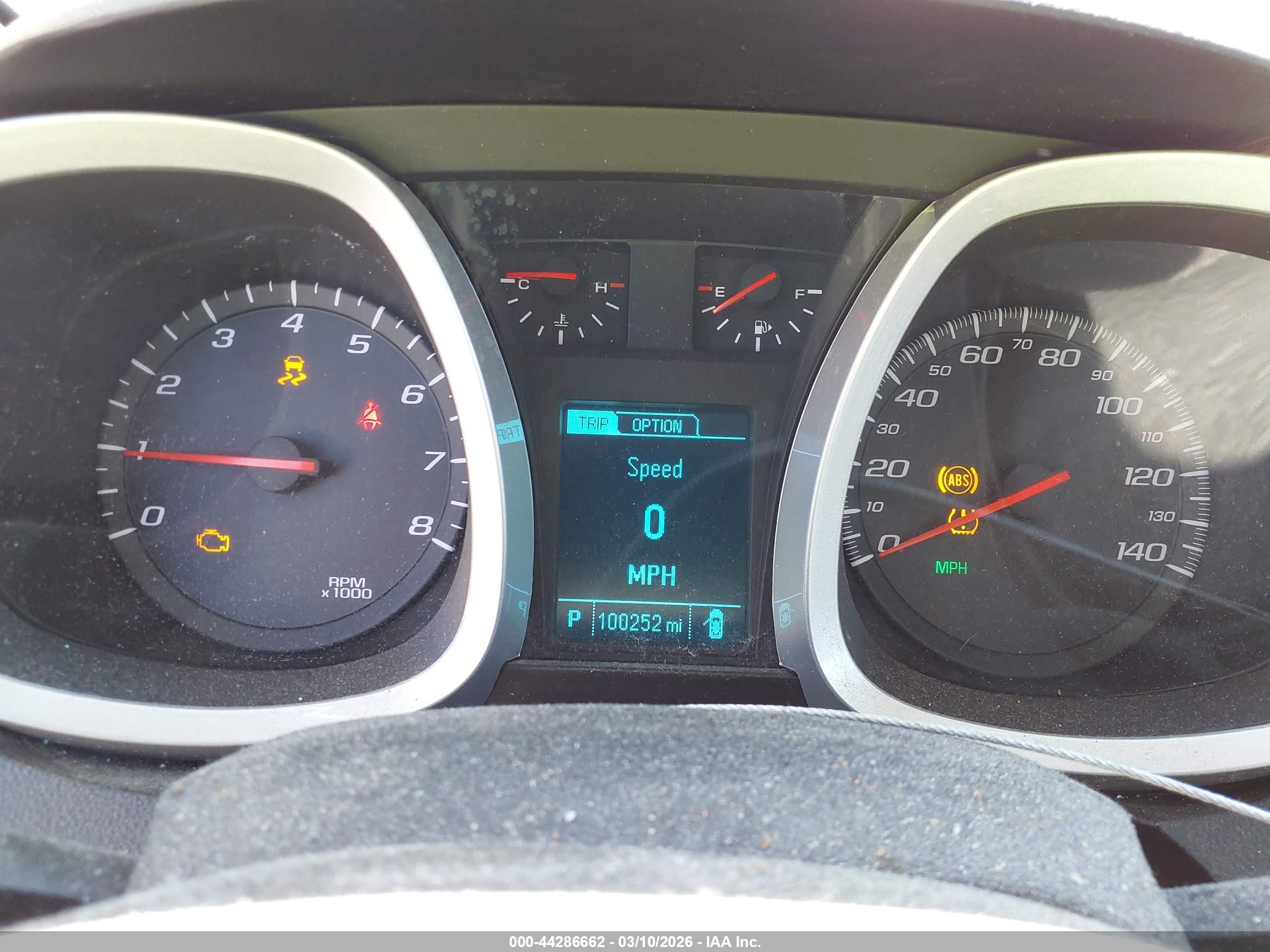 CHEVROLET EQUINOX image 7