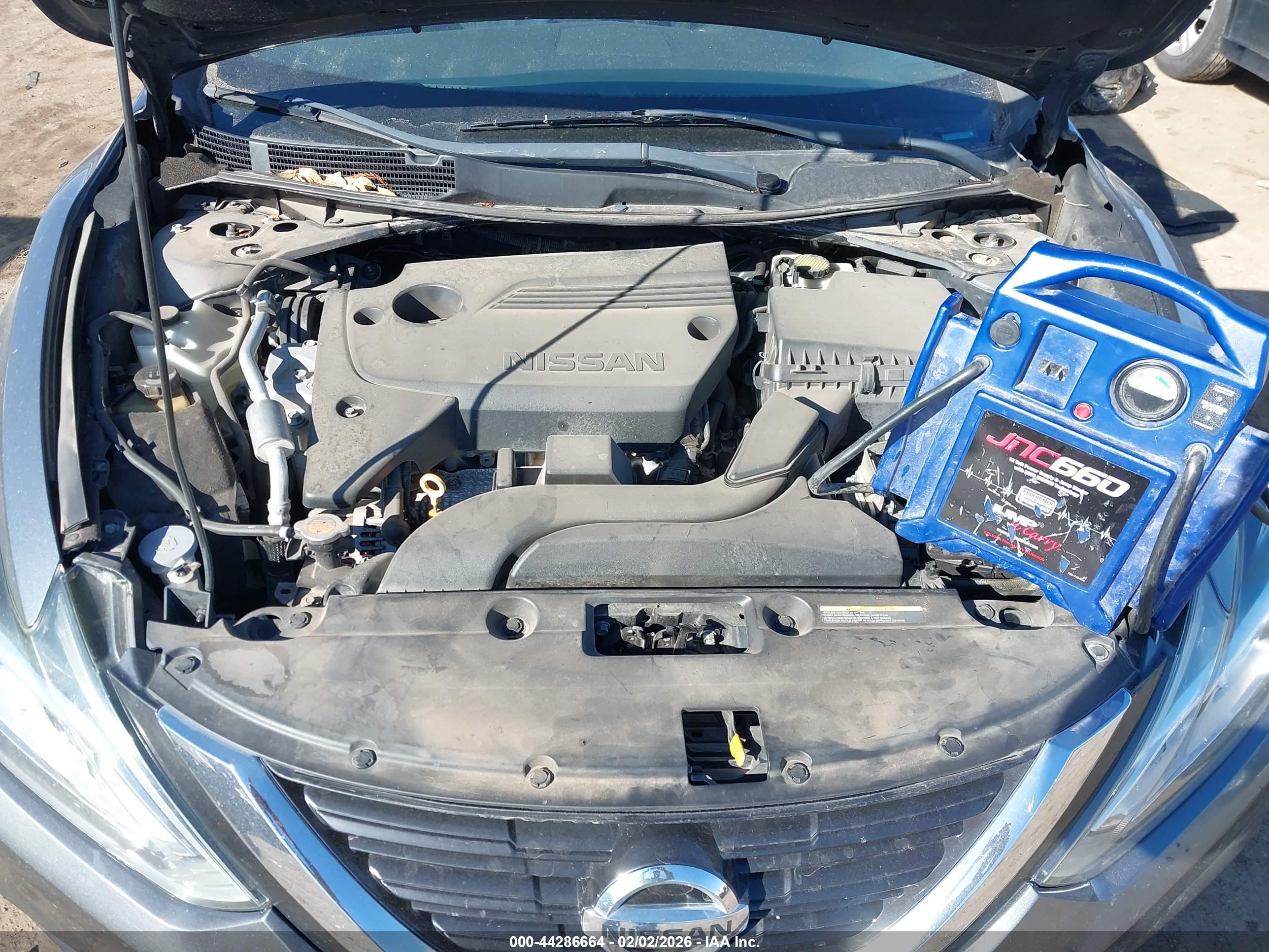 NISSAN ALTIMA image 10