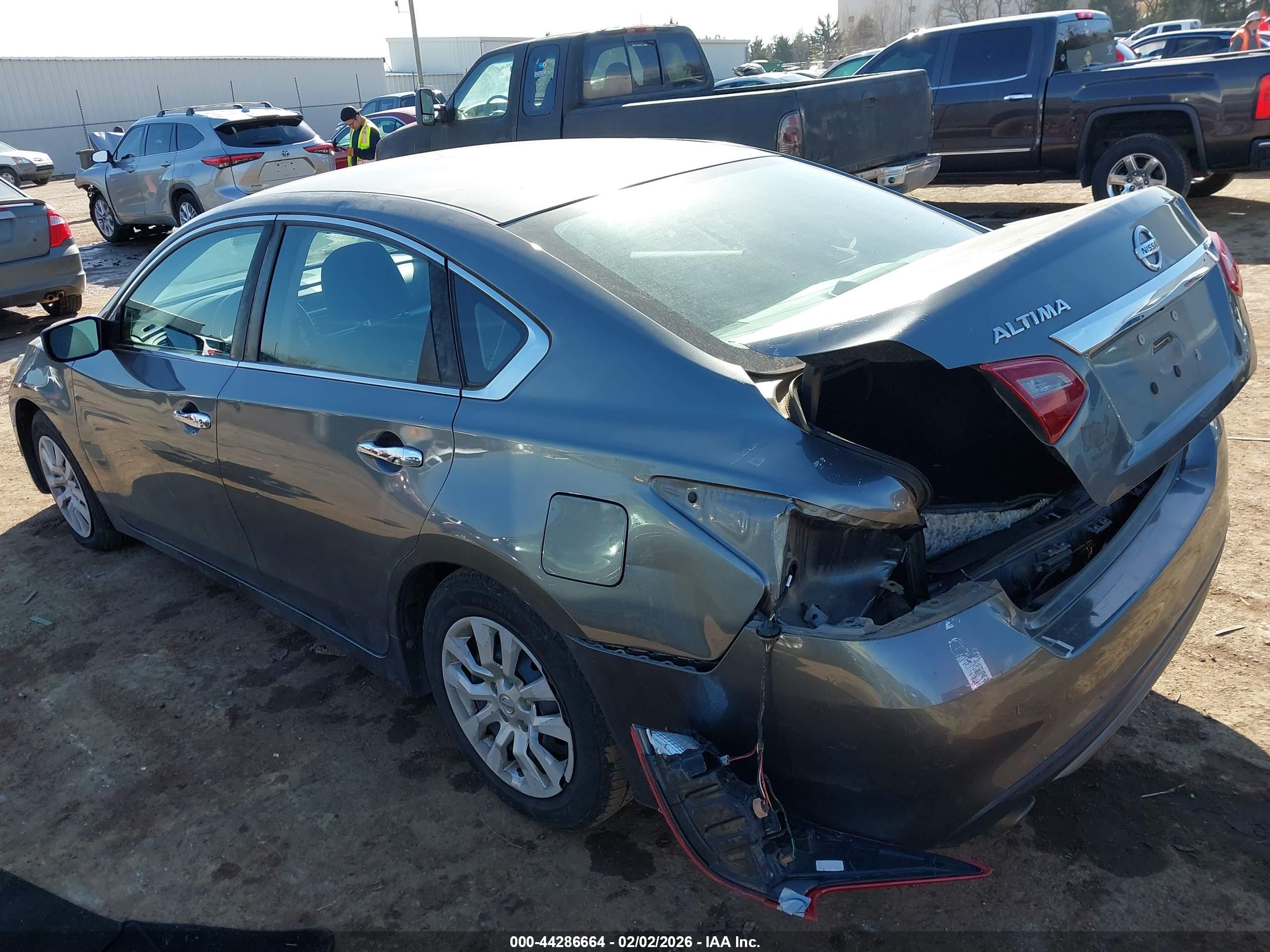 NISSAN ALTIMA image 3