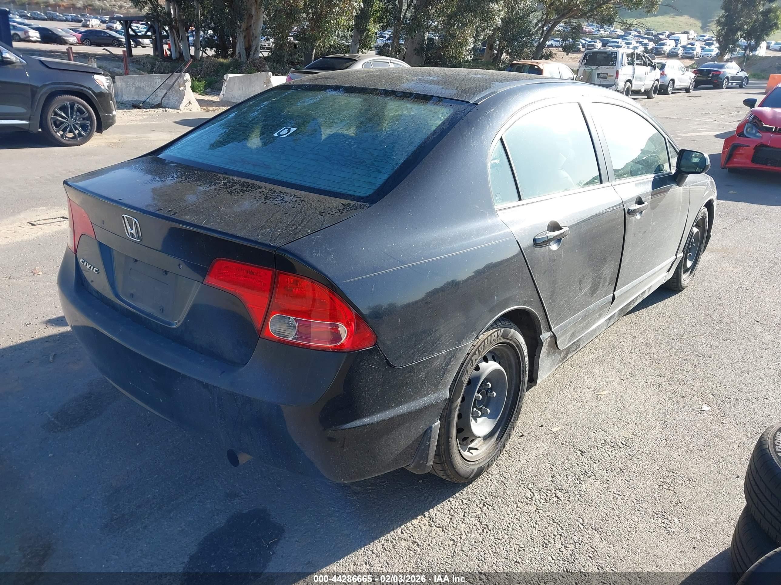 HONDA CIVIC image 4